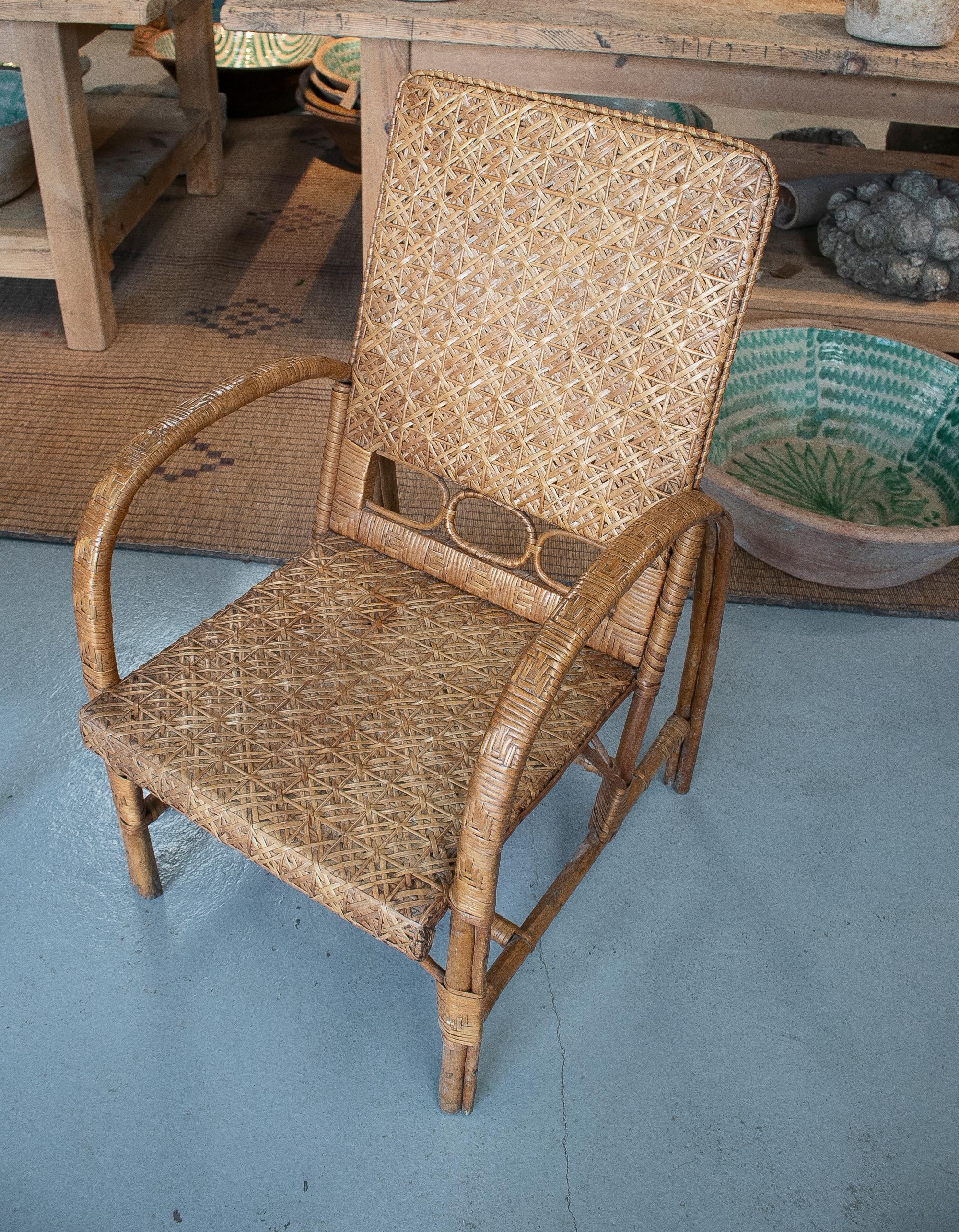Vintage Pair of 1950s Spanish Hand Woven Wicker on Wood Armchairs For Sale 4
