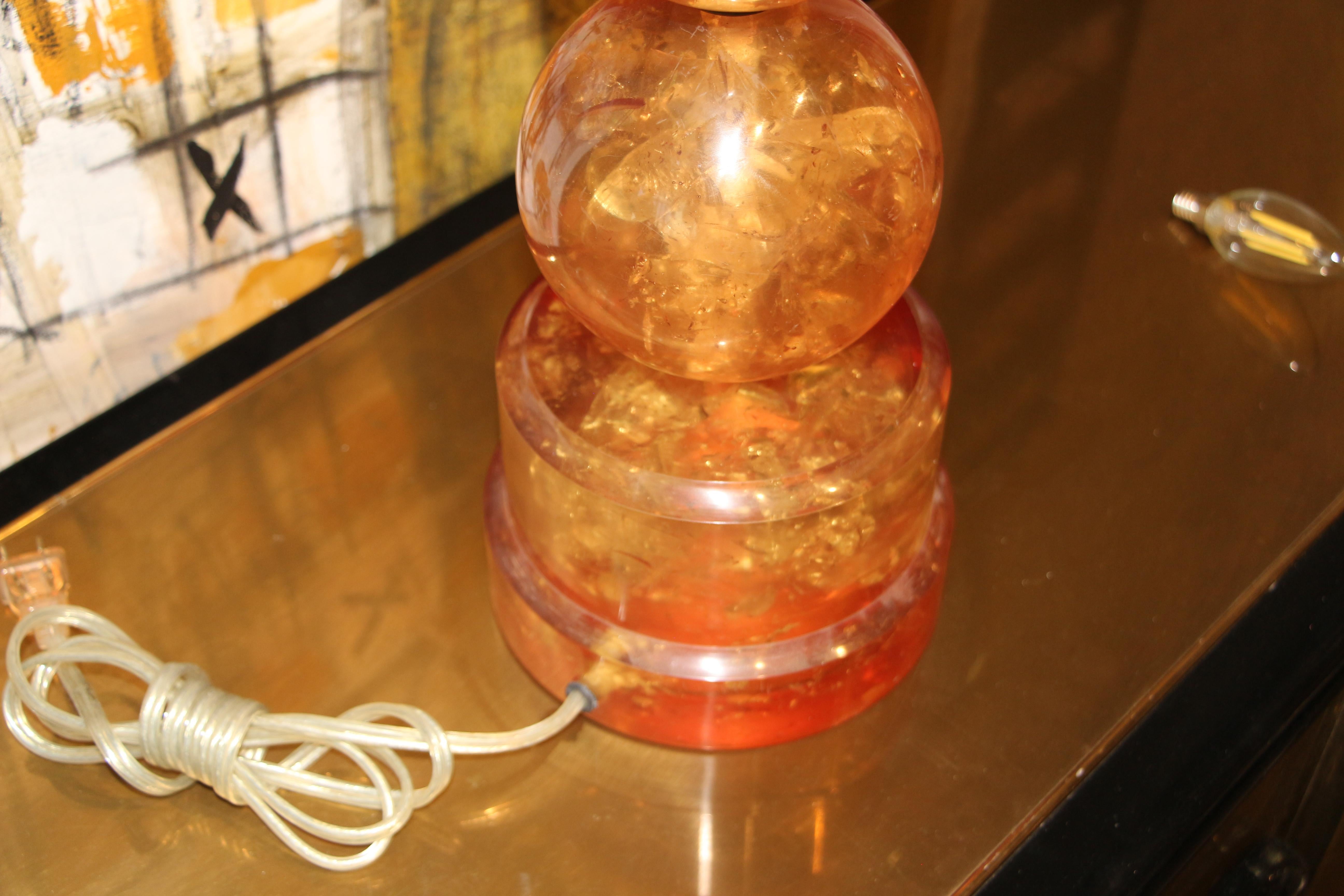 Vintage Pair of Amber Colored Fractured Resin Lamps 1