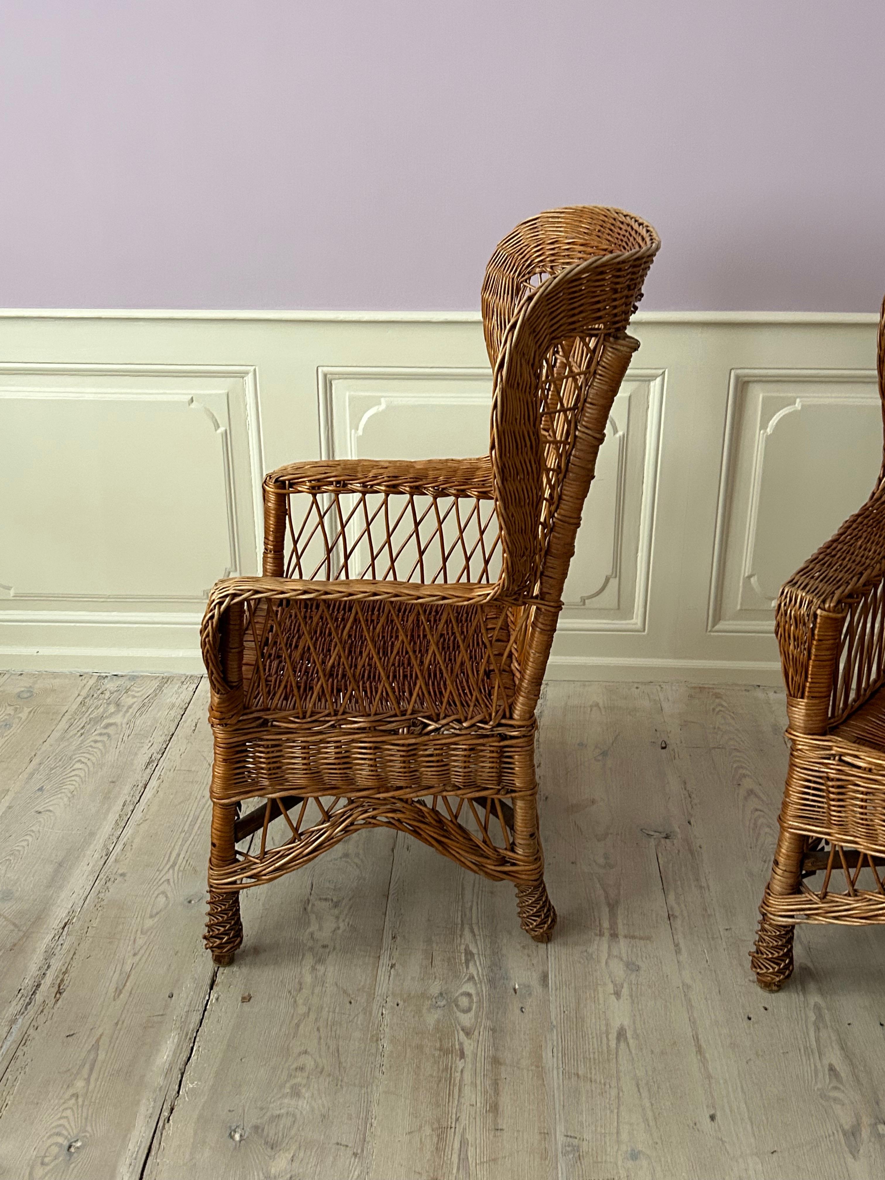 Vintage Pair of Armchairs in Rattan with Decorative Details, France, 1970s For Sale 3