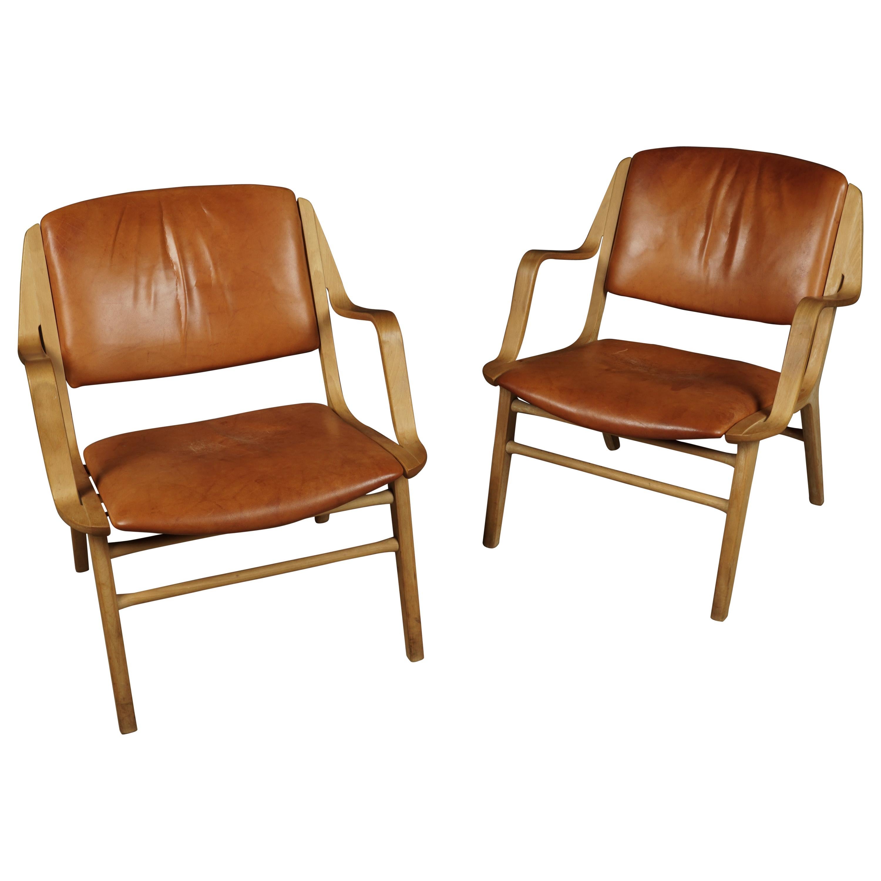 Vintage Pair of "Ax" Lounge Chairs by Peter Hvidt, Denmark, 1970s