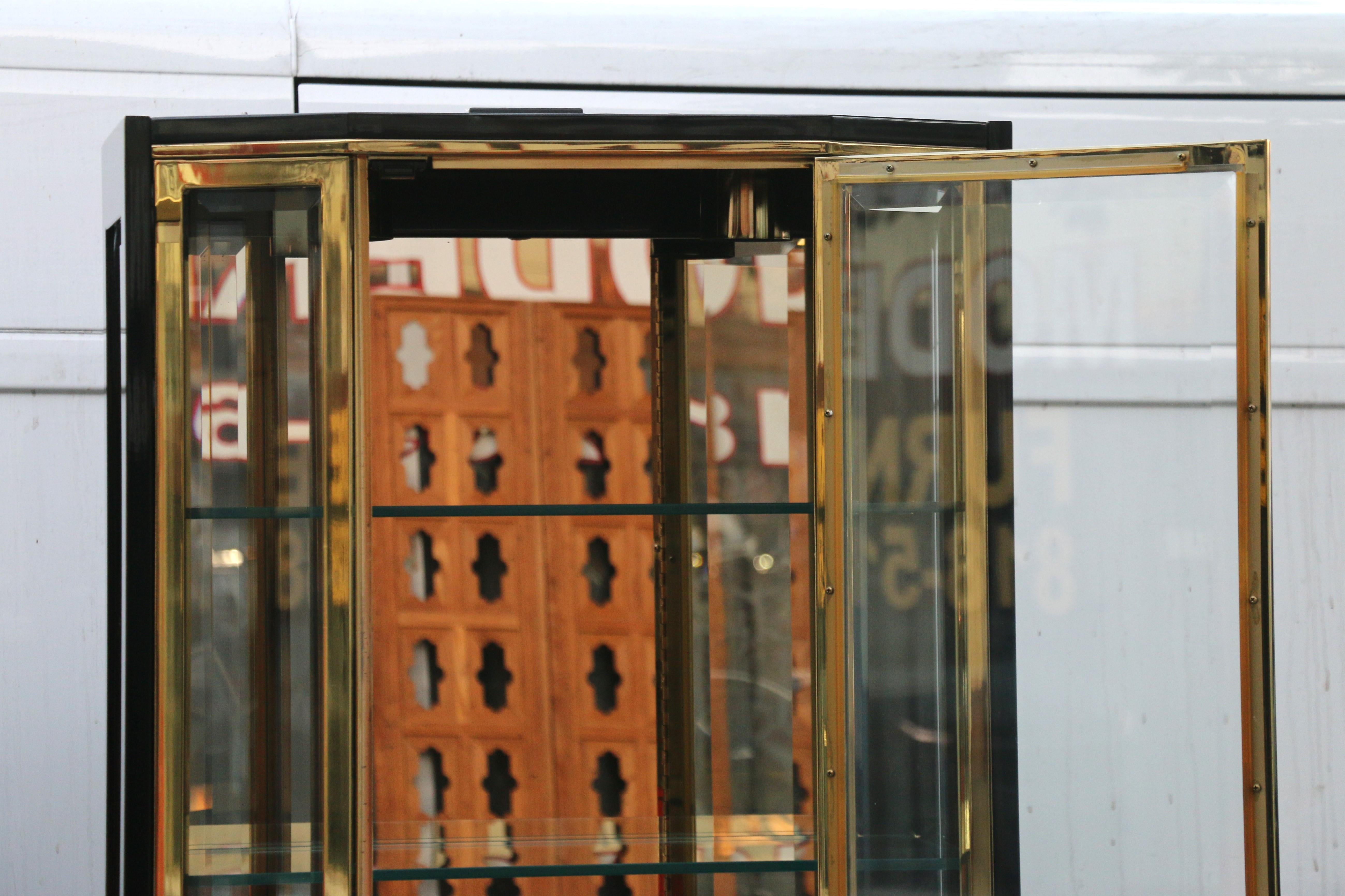 Vintage Pair of Black Lacquered and Brass Display Cabinets by Henredon, 1970s 2