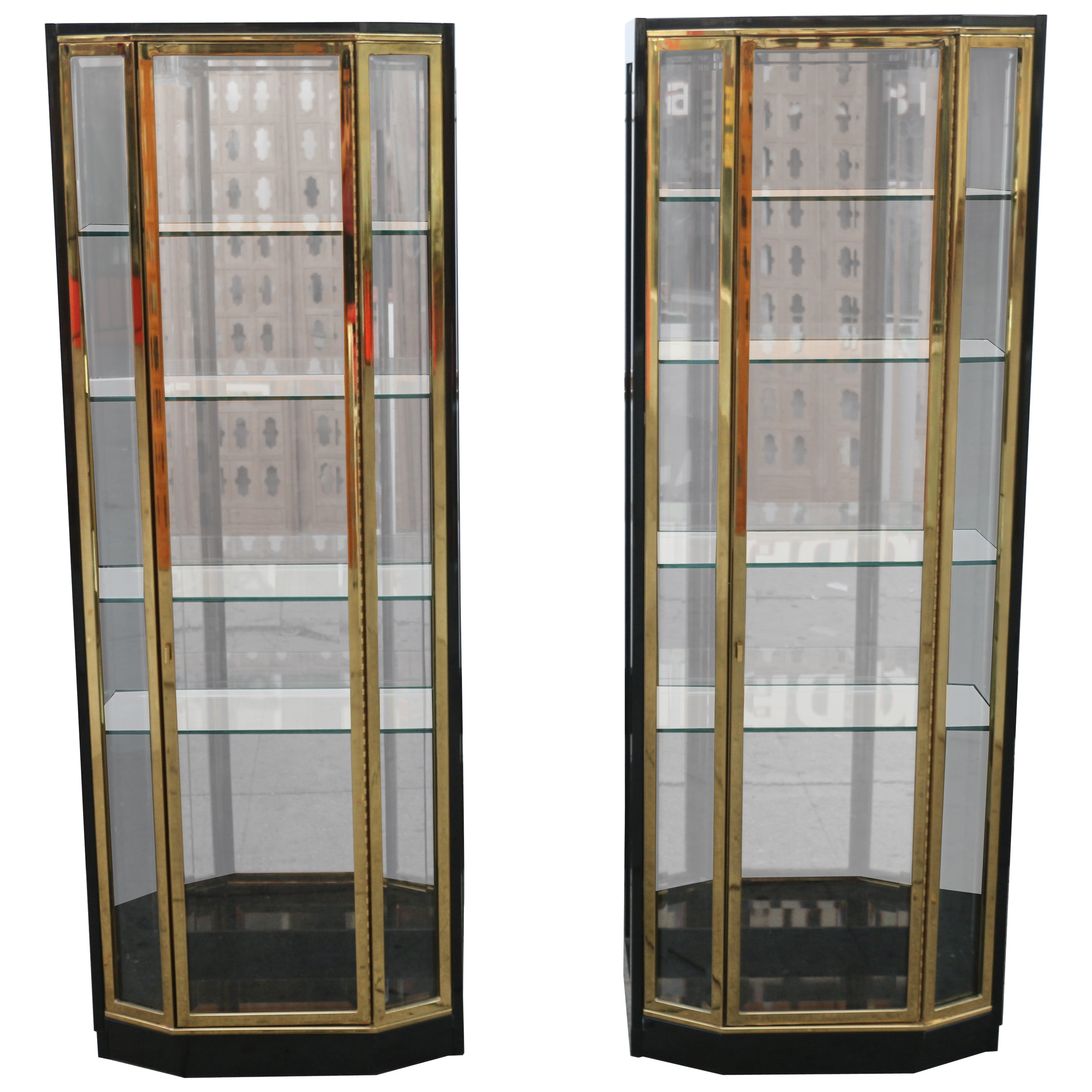 Vintage Pair of Black Lacquered and Brass Display Cabinets by Henredon, 1970s