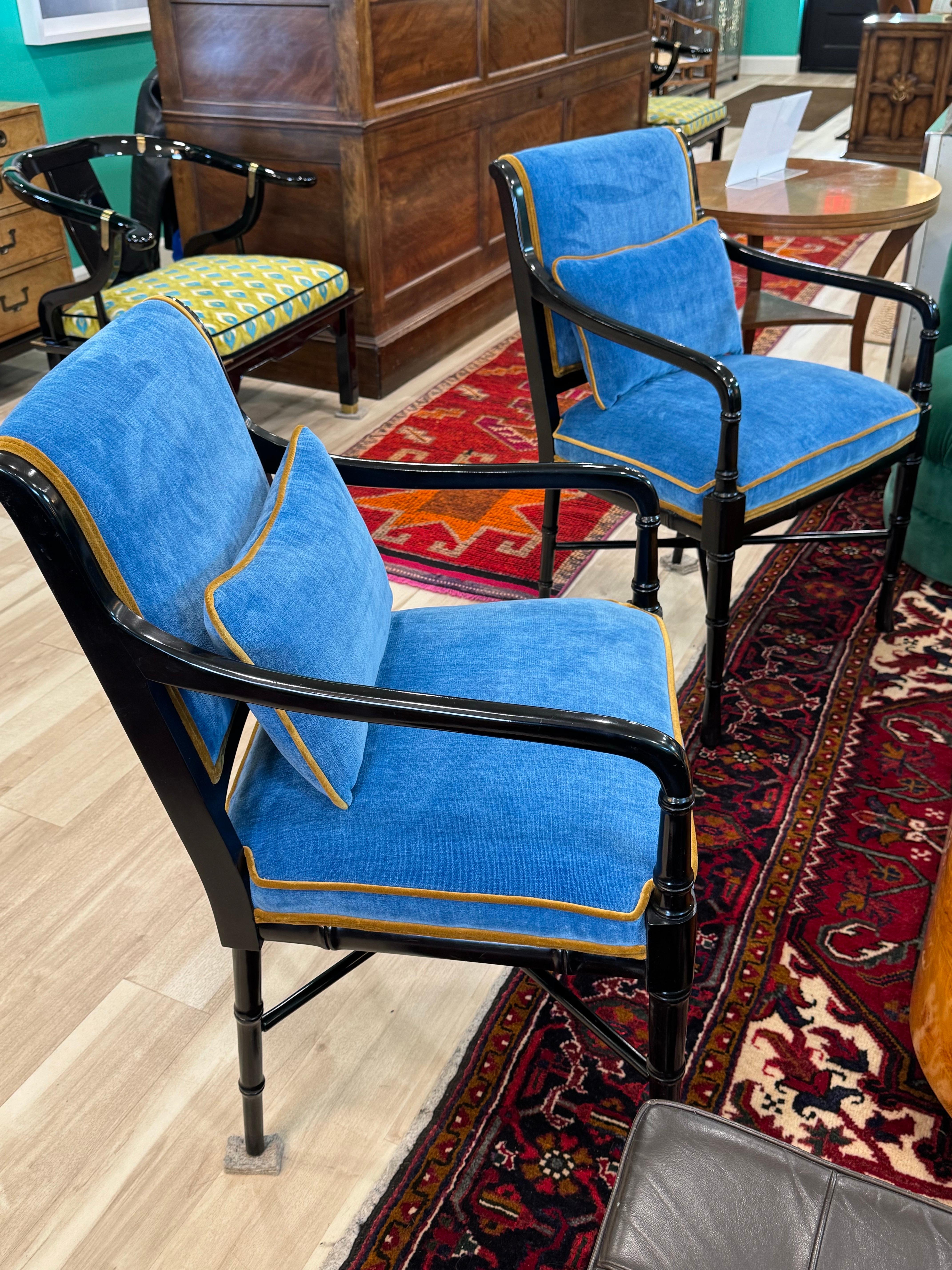 Paire de chaises d'appoint laquées noires de Cabot Wrenn 6