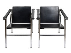 Vintage Pair of Black Leather Le Corbusier Armchairs LC1, 1960's