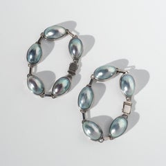 Vintage pair of bracelets. Silver and Grey Mother of Pearl.