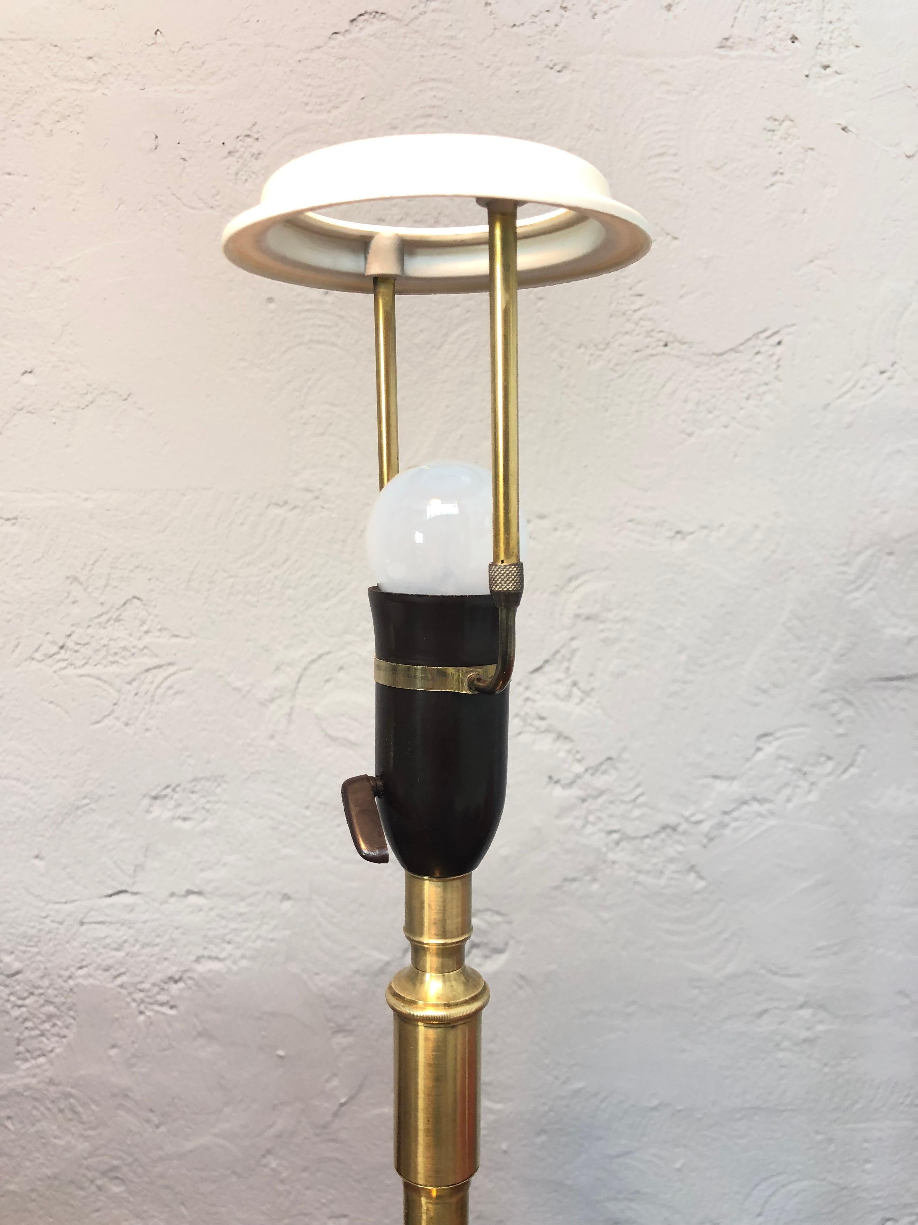 Vintage Pair of Brass Table Lamps by Esben Klint for Le Klint from the 1950s In Good Condition For Sale In Søborg, DK