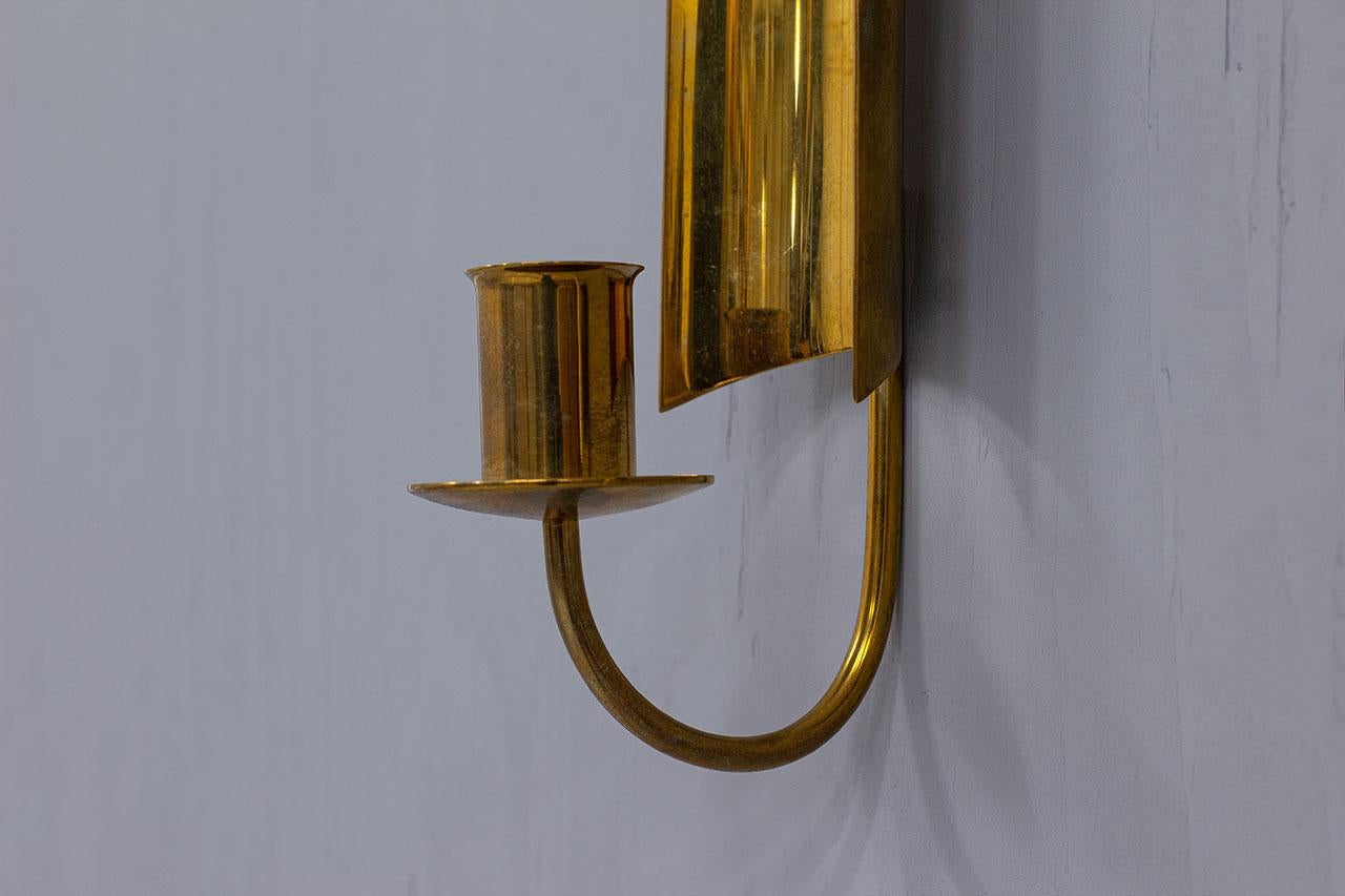 Vintage Pair of Brass Wall Candlesticks, Reflex by Pierre Forssell for Skultuna In Good Condition In Stockholm, SE