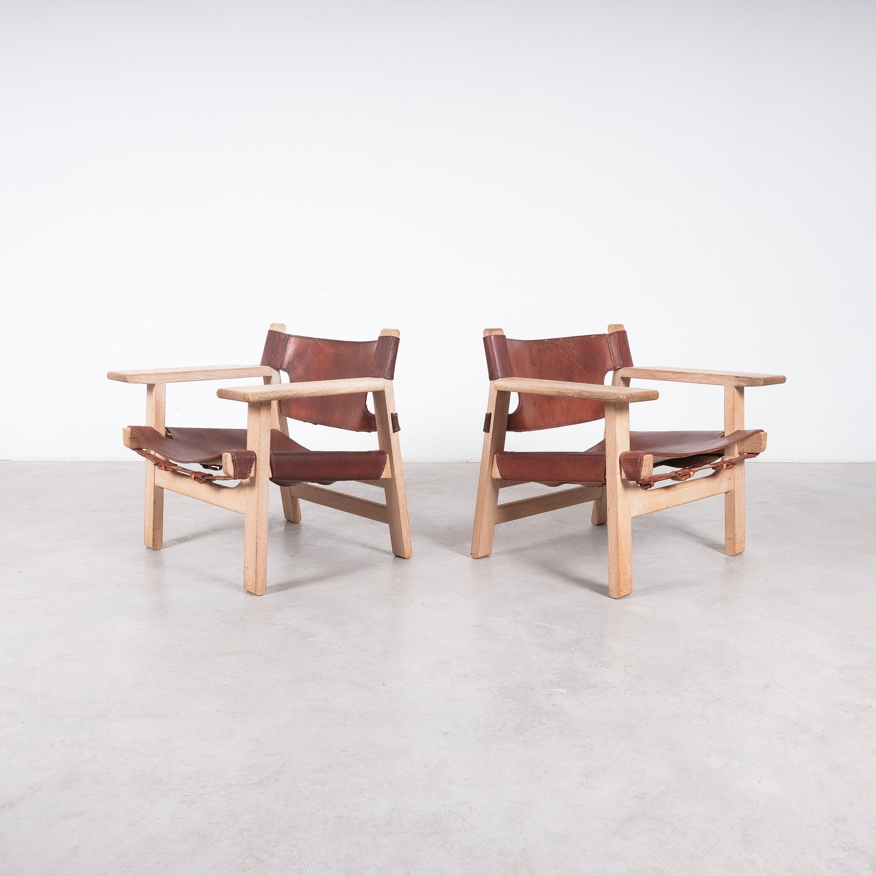 Mid-Century Modern Vintage Pair of Børge Mogensen Spanish Chairs Oak Leather, Denmark, 1960s For Sale