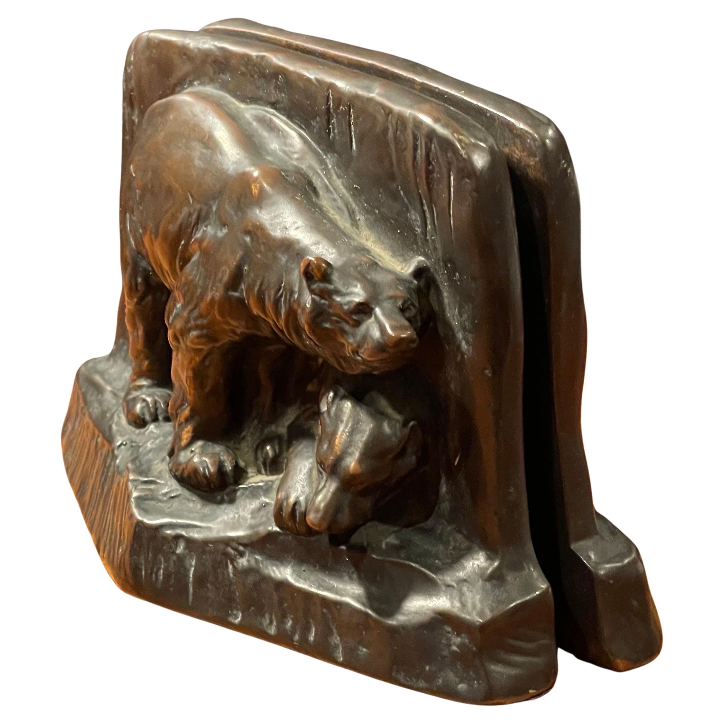 American Vintage Pair of Bronze Clad Grizzly Bear Bookends  For Sale