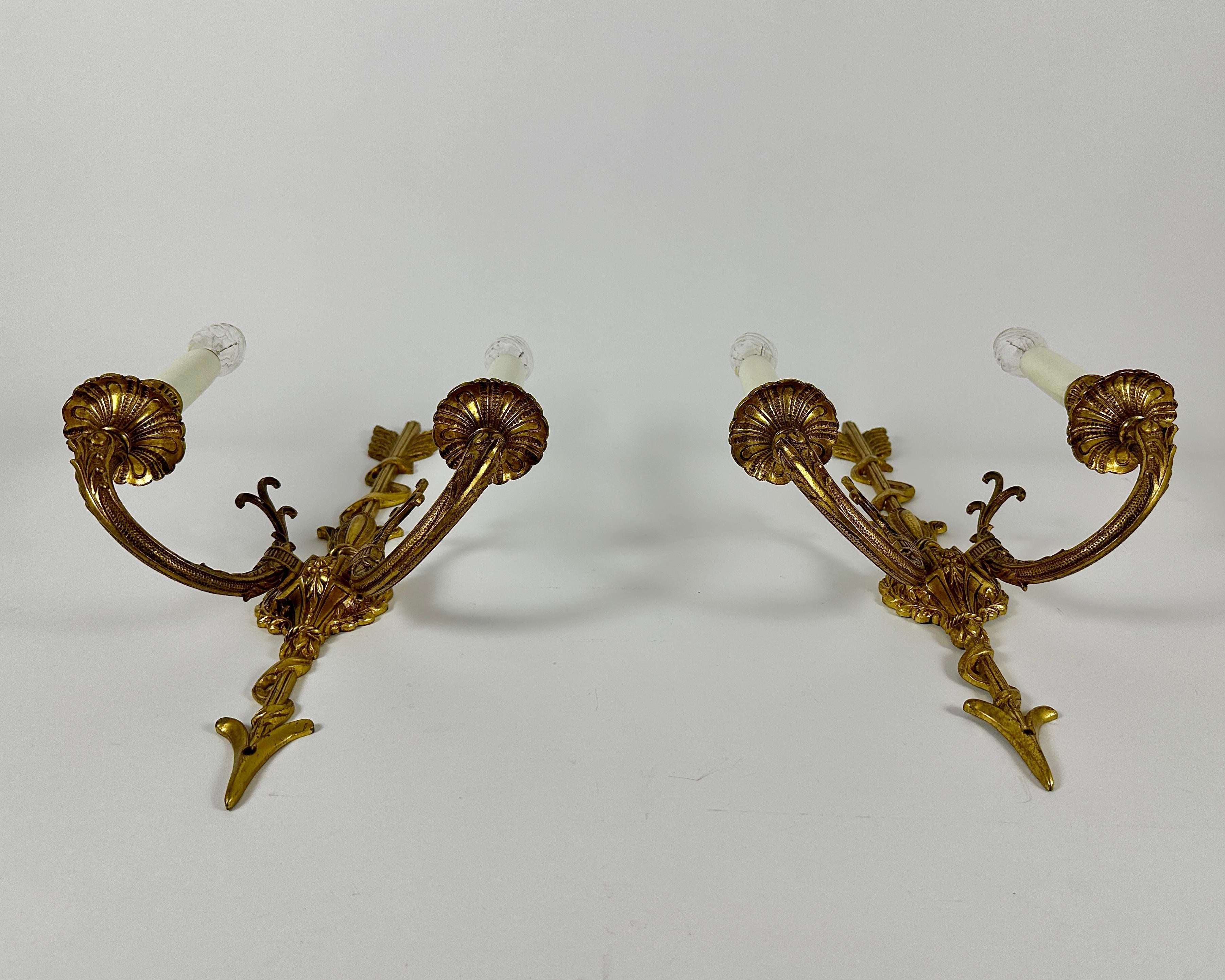 Pareja Vintage de Apliques de Bronce Art Decó 
