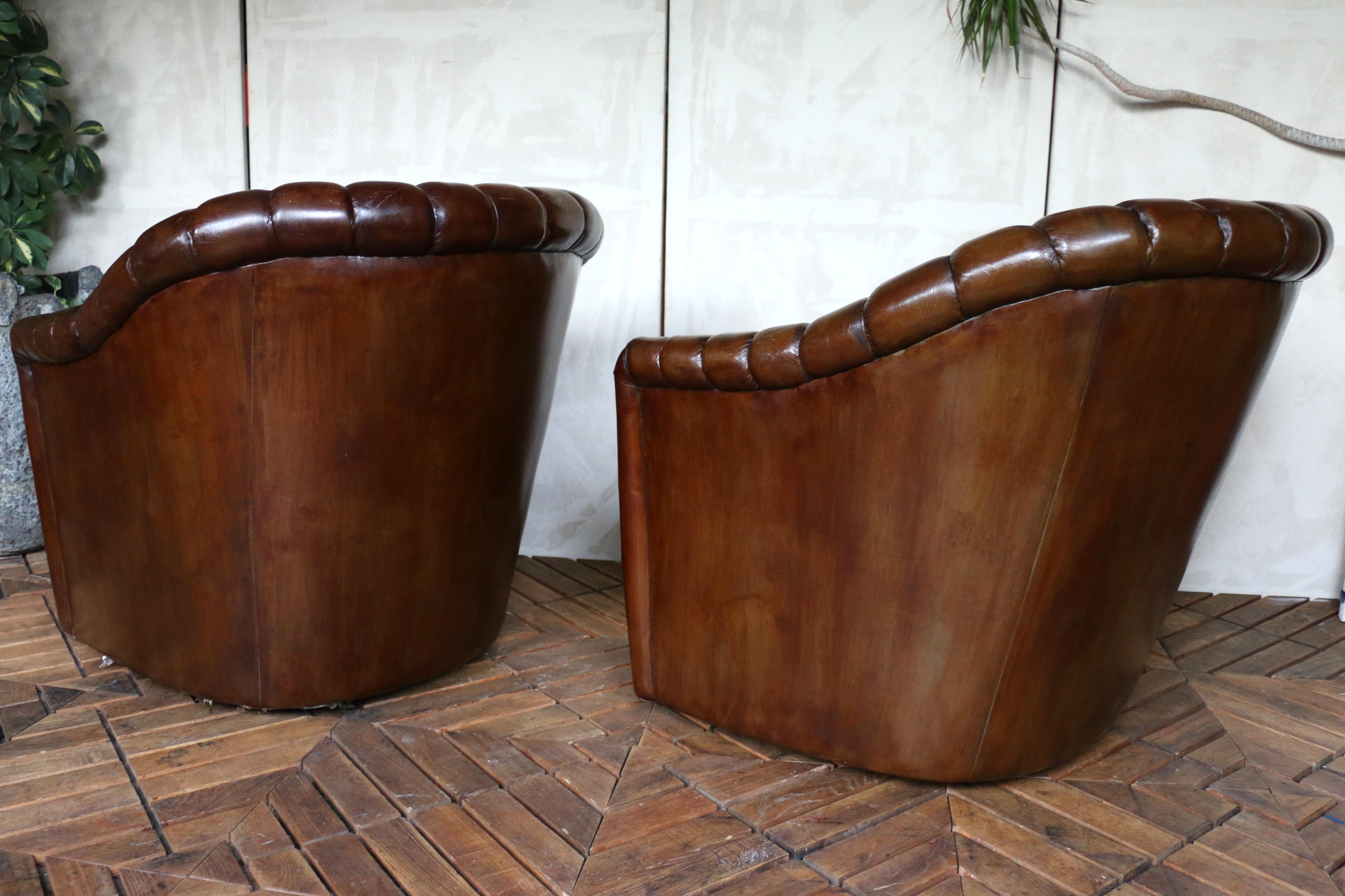 Fin du 20e siècle Vintage Pair of Brown Leather Channel-Tufted Club Chairs — Martin/Brattrud, 1987 en vente
