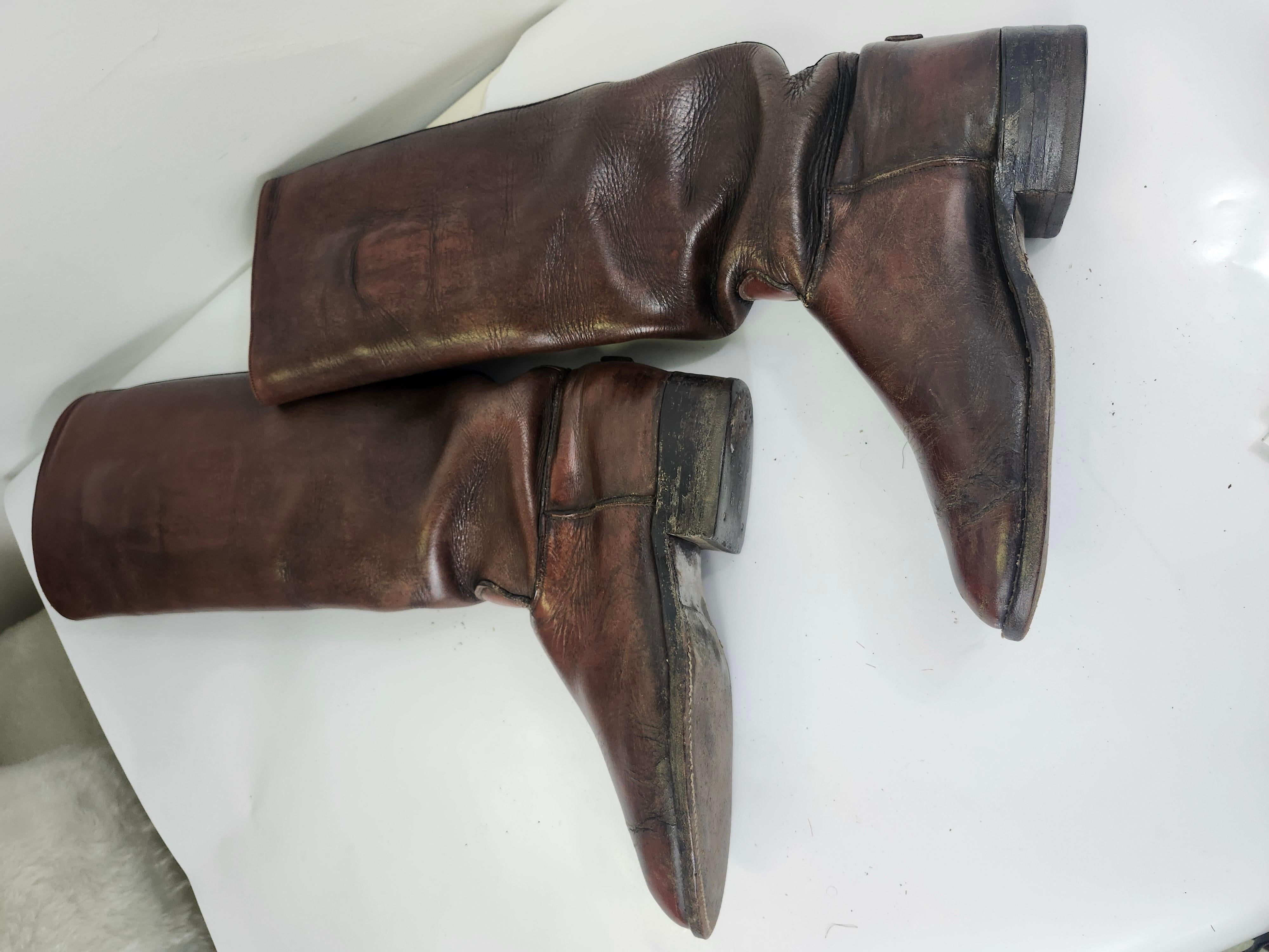 Paire de bottes d'équitation en cuir Brown Taille 10C Bon état - En vente à Port Jervis, NY