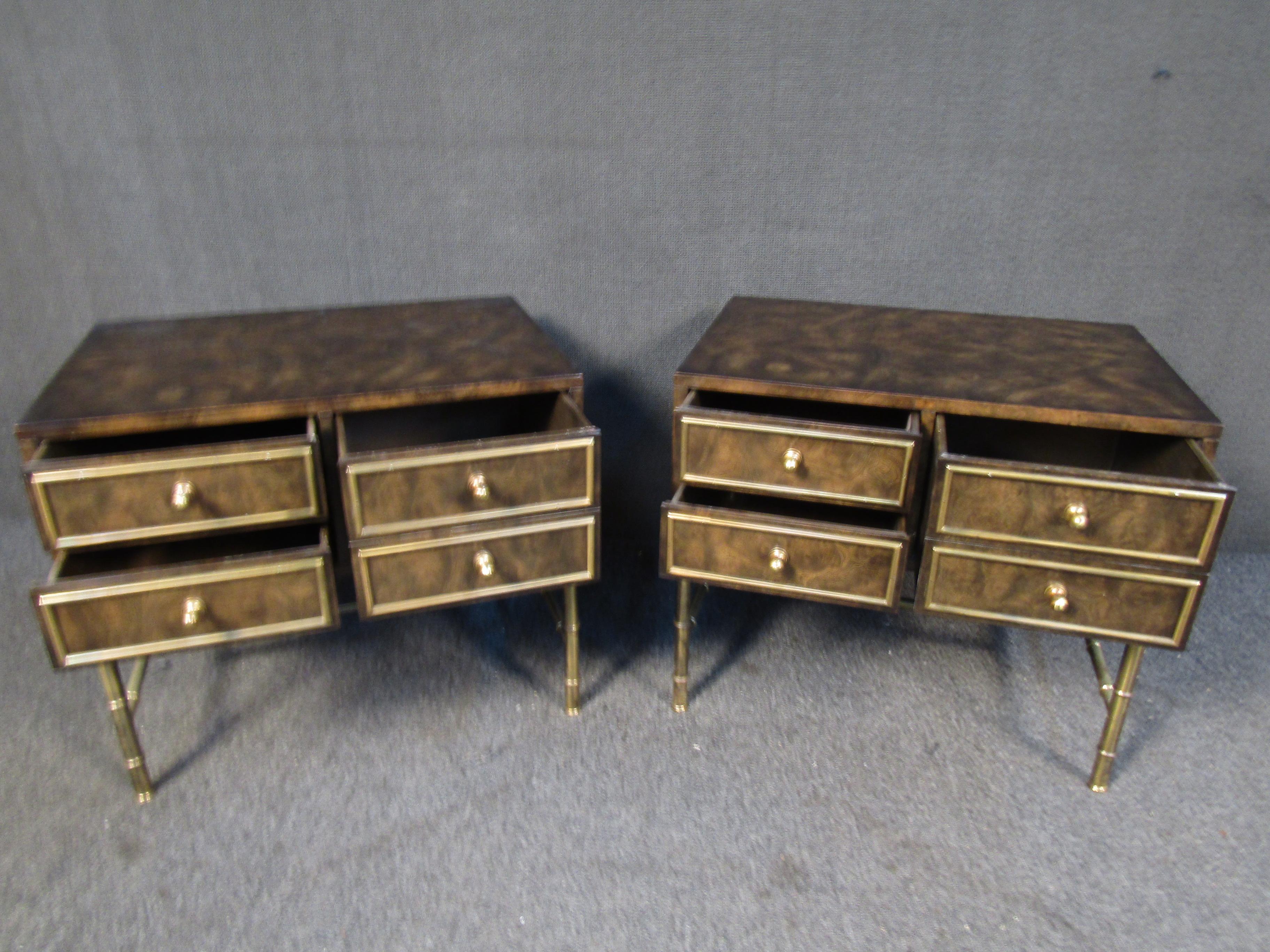 American Vintage Pair of Burl and Brass Night Stands by Mastercraft For Sale