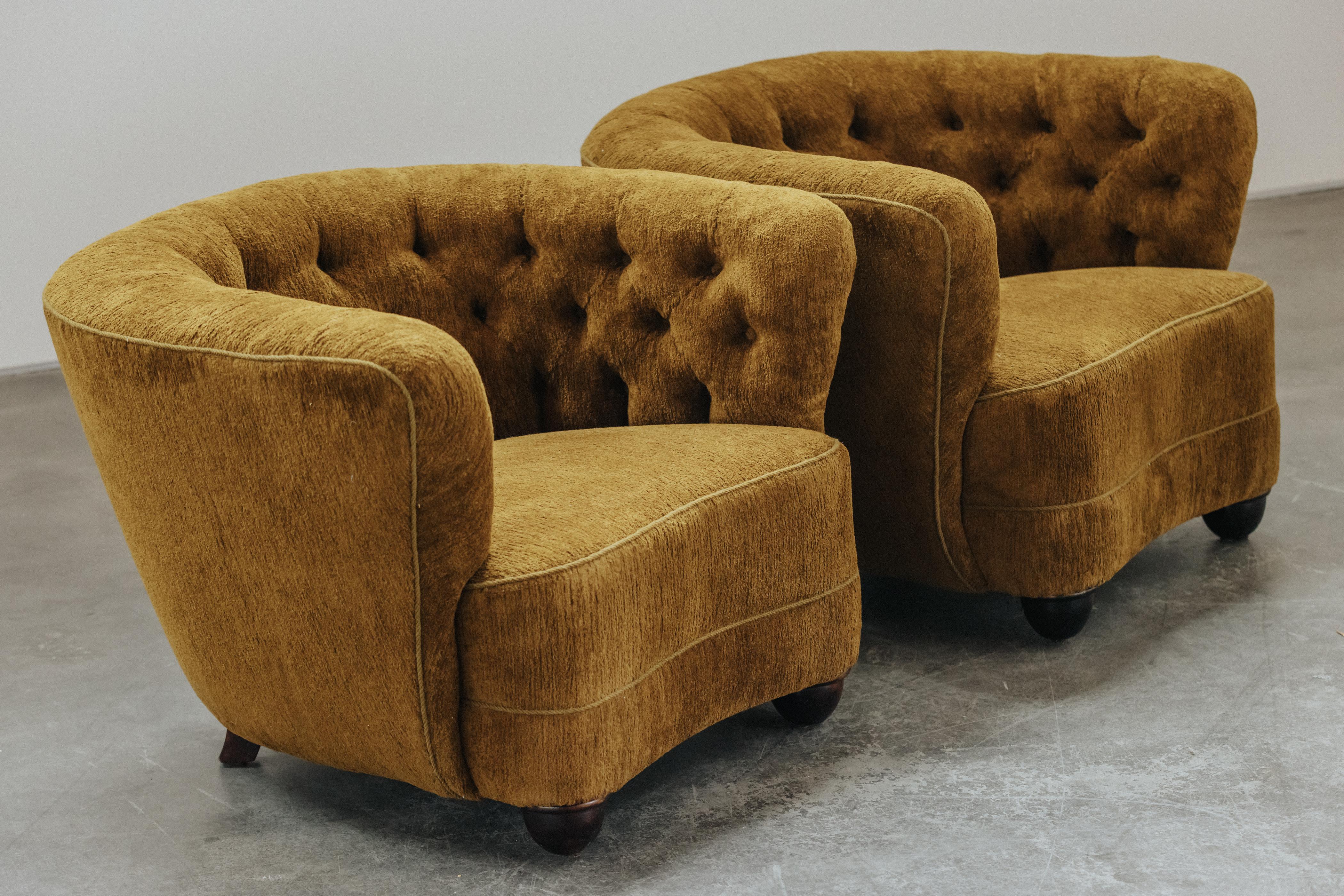 Vintage Pair of Cabinetmaker Lounge Chairs aus Dänemark, CIRCA 1950 im Zustand „Gut“ im Angebot in Nashville, TN