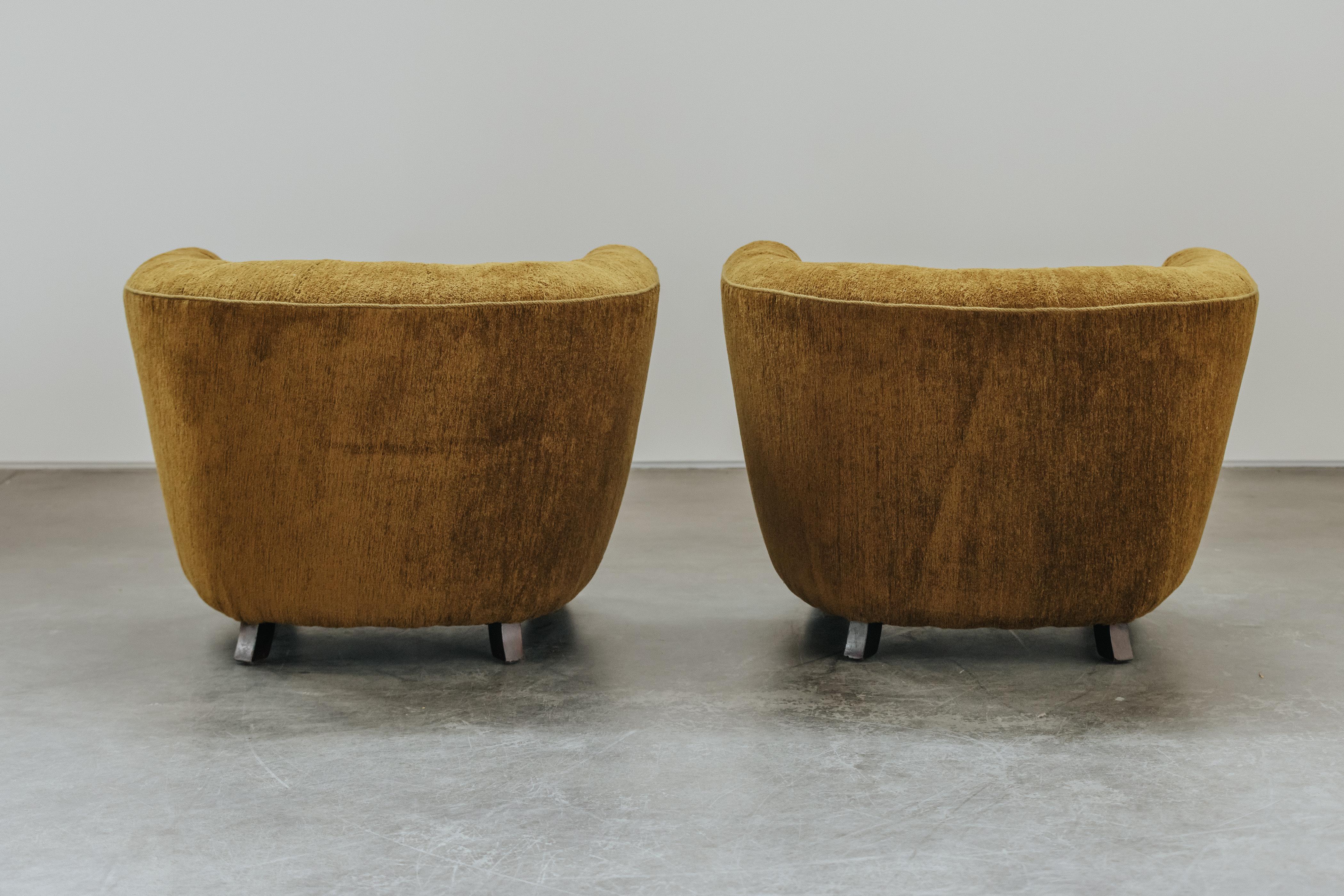 Vintage Pair of Cabinetmaker Lounge Chairs aus Dänemark, CIRCA 1950 im Angebot 3