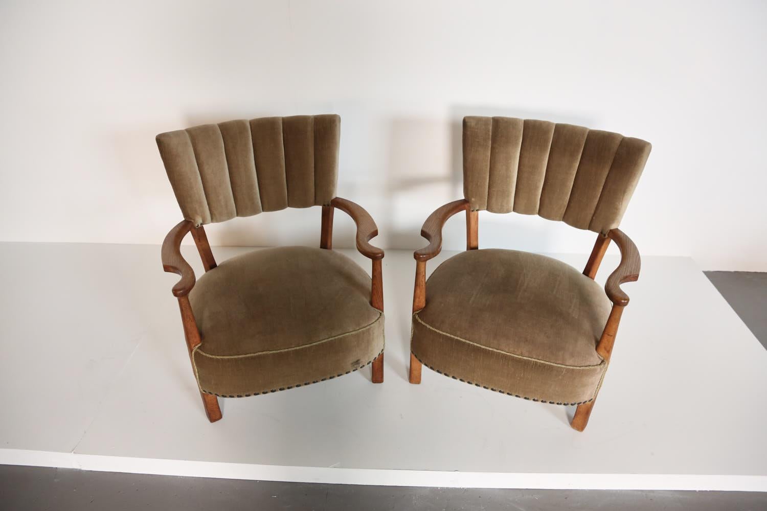Vintage Paar Tischler-Sessel, Henning Kjærnulf, Dänemark, 1950er Jahre im Angebot 4