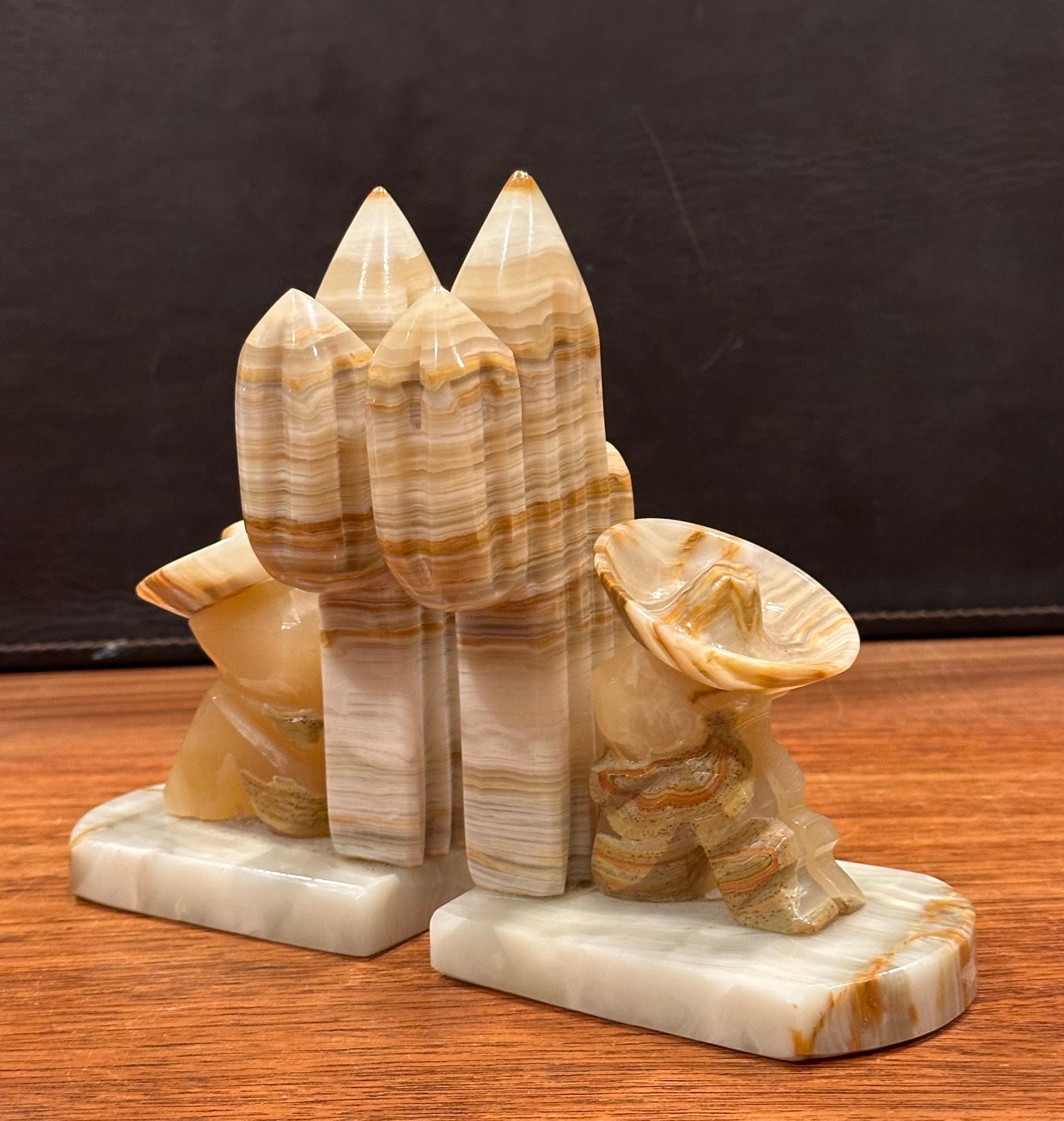 Vintage Pair of Carved Mexican Onyx Stone Bookends For Sale 3