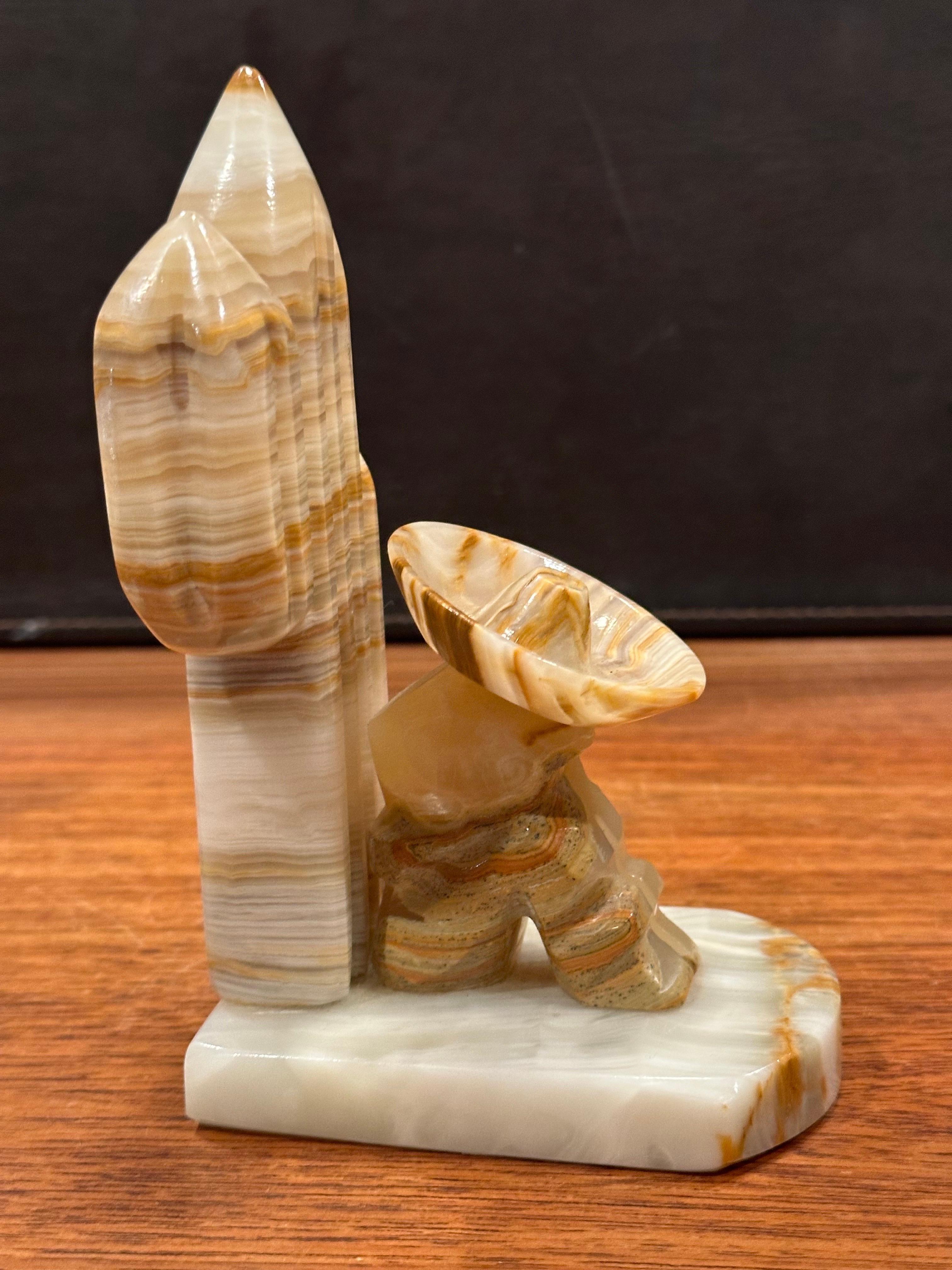 Vintage Pair of Carved Mexican Onyx Stone Bookends For Sale 4