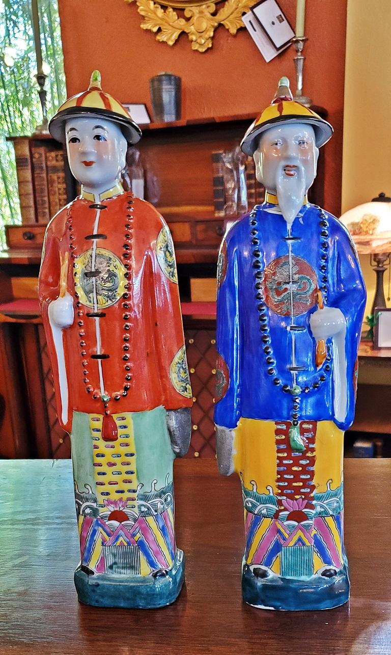 Vintage Pair of Chinese Ceramic Noblemen In Good Condition In Dallas, TX