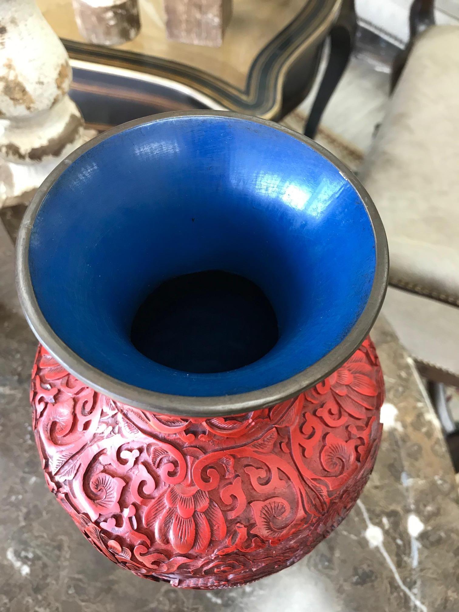 Other Vintage Pair of Chinese Cinnabar Vases