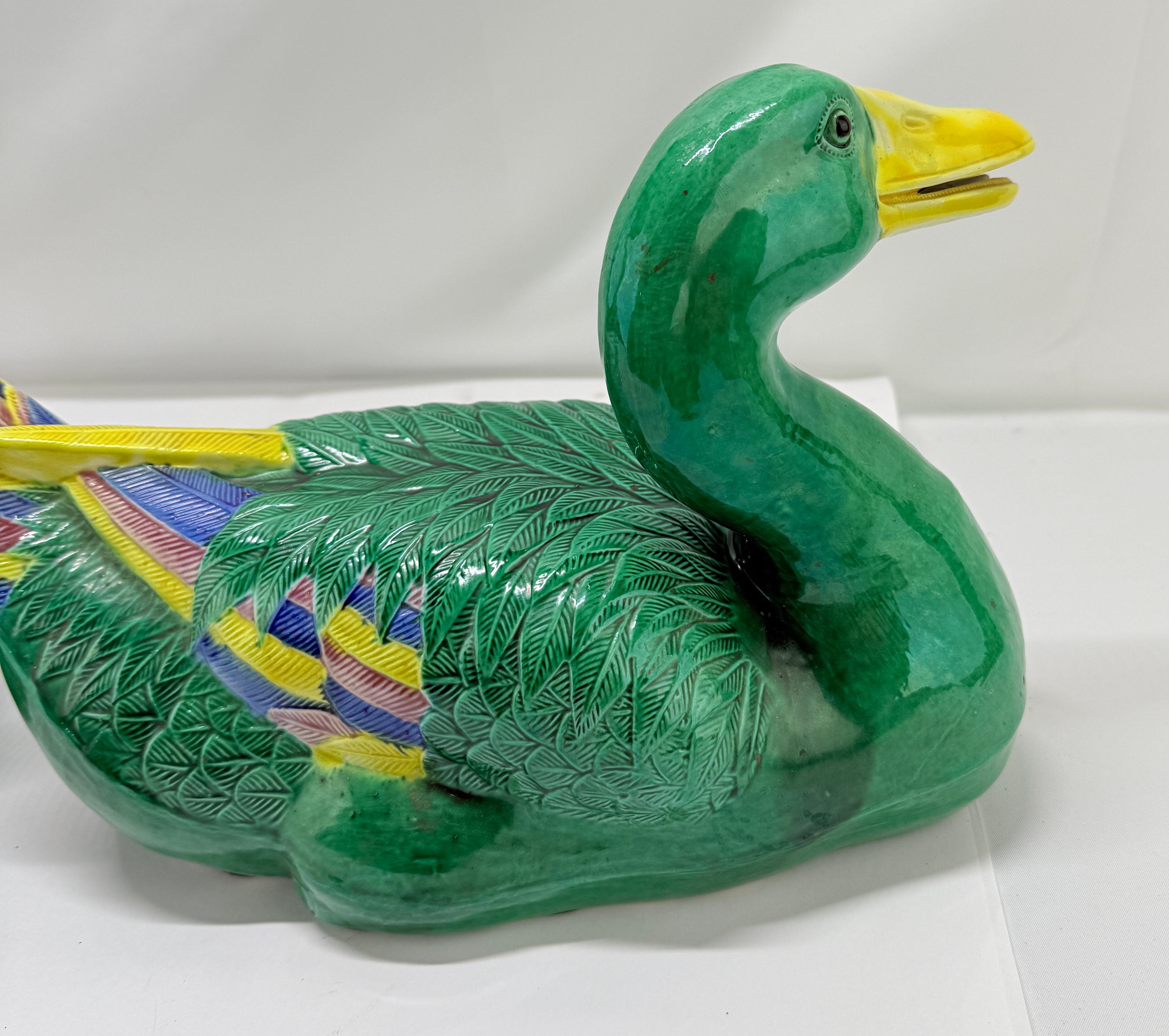 Vintage Pair of Chinese Export Porcelain Green & Yellow Glaze Duck Figurines For Sale 1