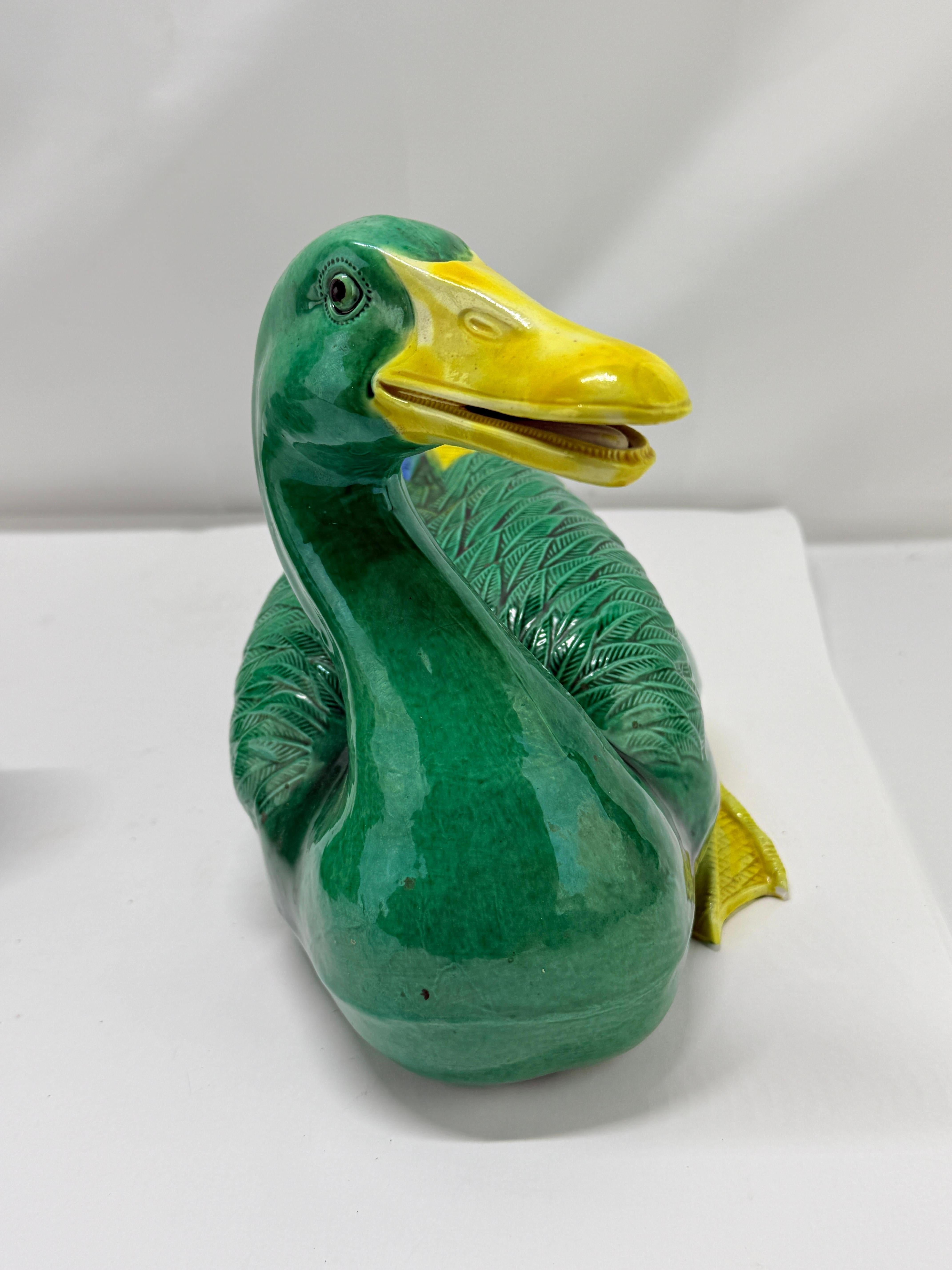 Vintage Pair of Chinese Export Porcelain Green & Yellow Glaze Duck Figurines For Sale 3