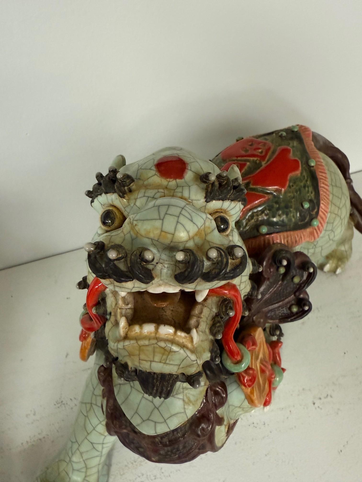 Vintage By Chinesische Wächterlöwen, Foo Dogs oder Shishi (Keramik) im Angebot