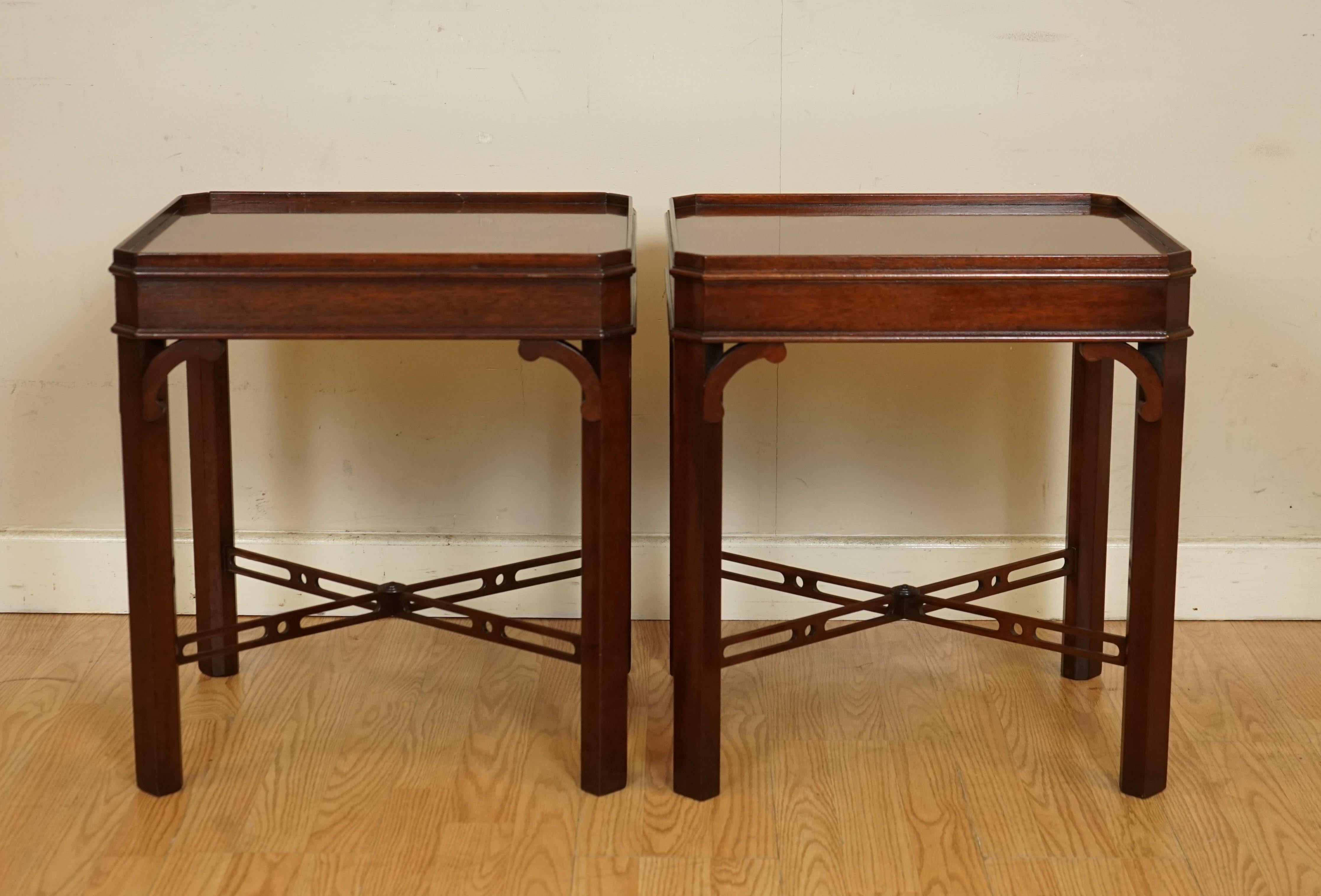 British Vintage Pair of Chippendale Style Mahogany Side End Tables Early 20th Century