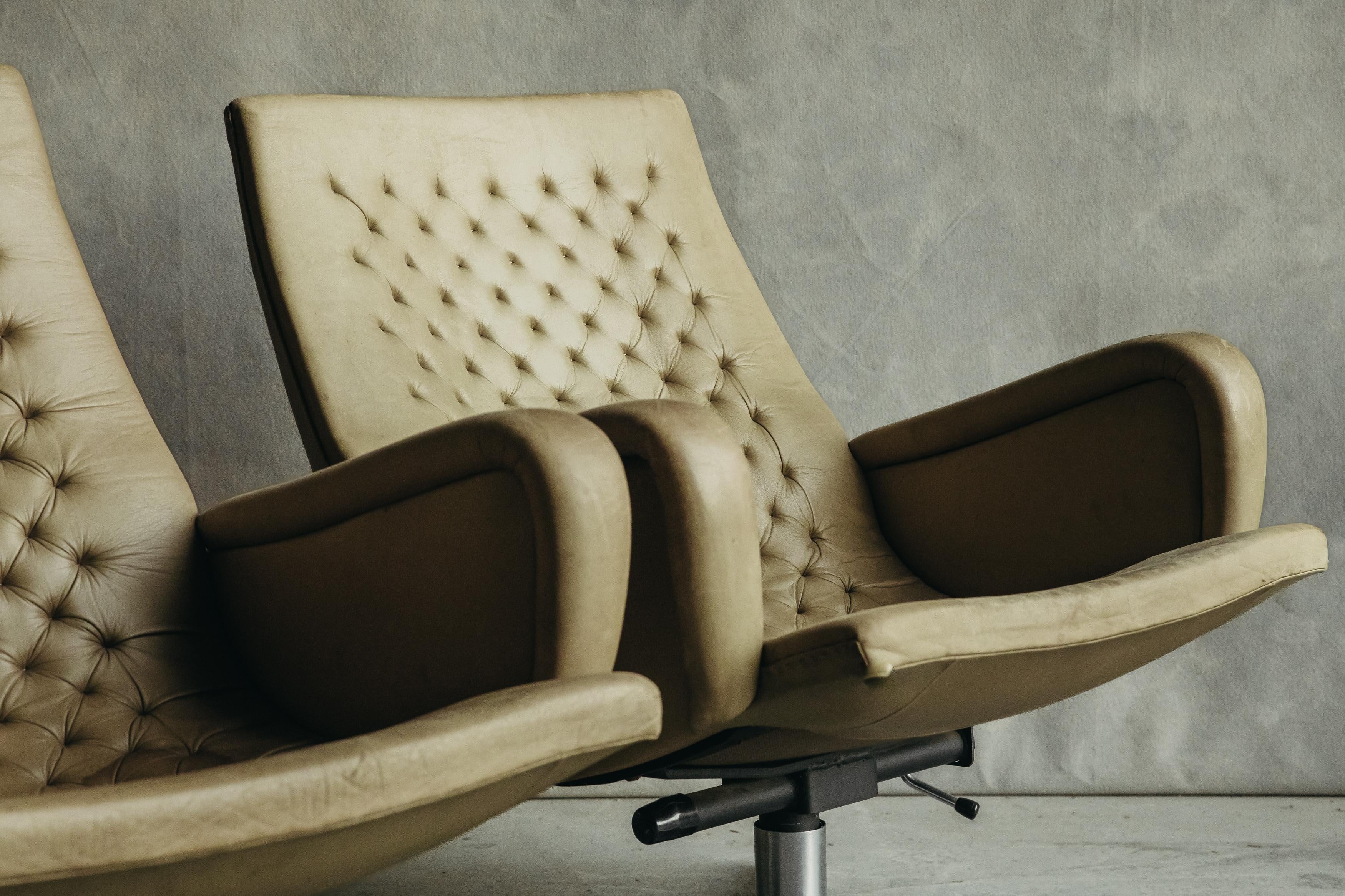 Leather Vintage Pair of De Sede Swivel Lounge Chairs from Switzerland, circa 1970