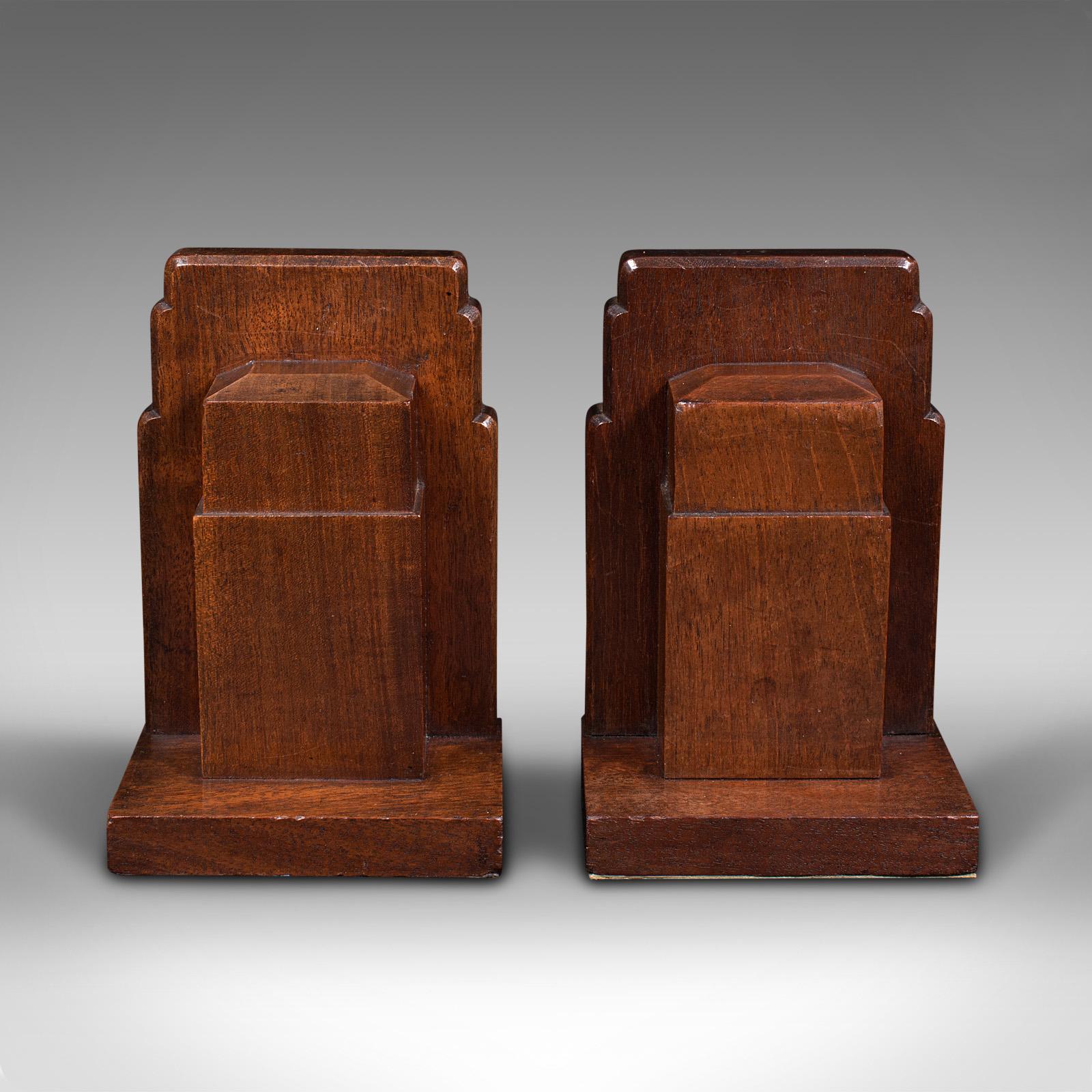 British Vintage Pair of Decorative Bookends, English, Walnut, Gordon Russell, Circa 1930 For Sale