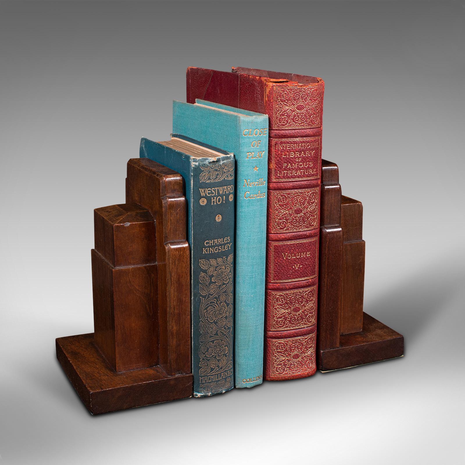 Vintage Pair of Decorative Bookends, English, Walnut, Gordon Russell, Circa 1930 For Sale 4