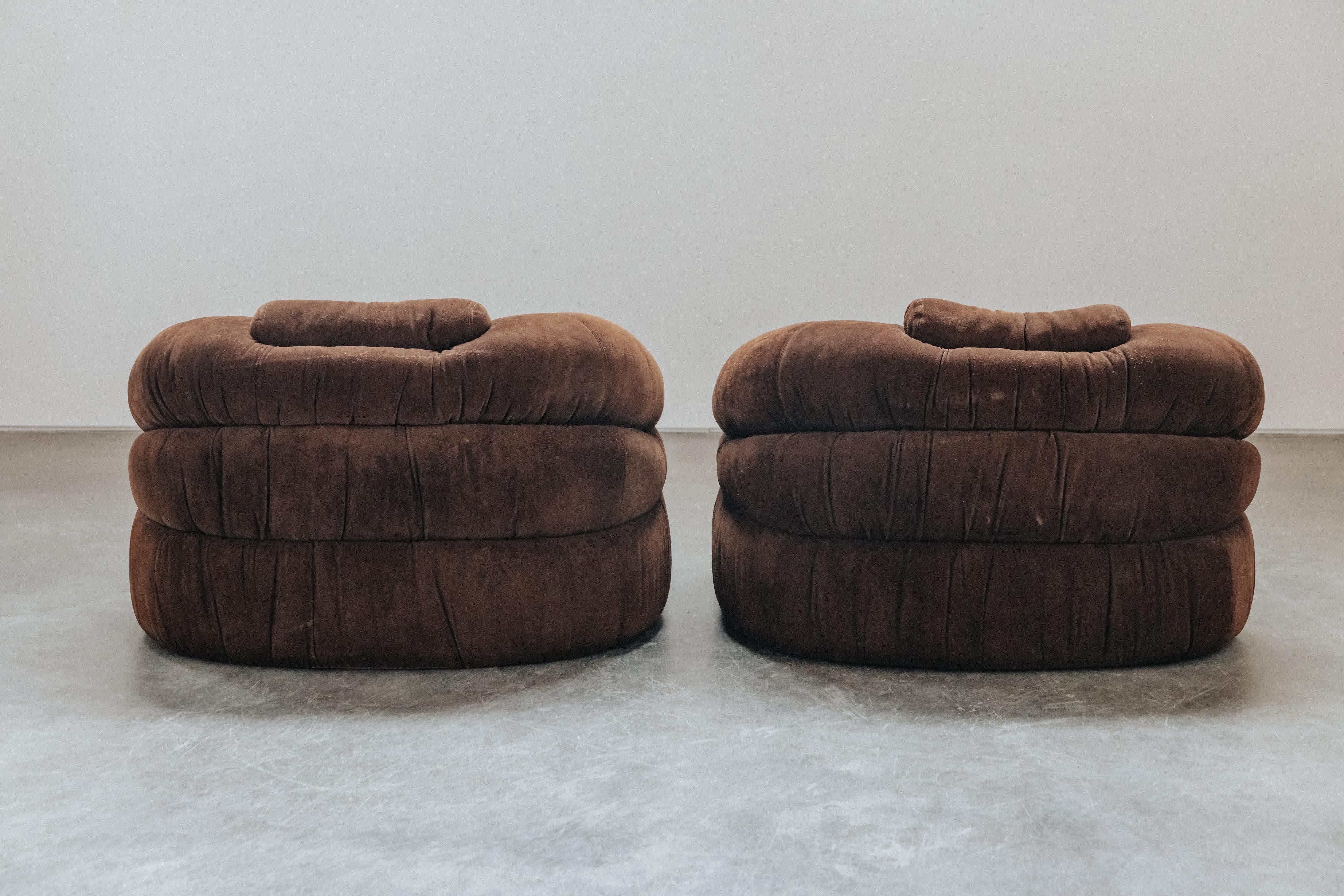 Paire de chaises longues D'Urbino De Pas en daim d'Italie, vers 1970 en vente 1