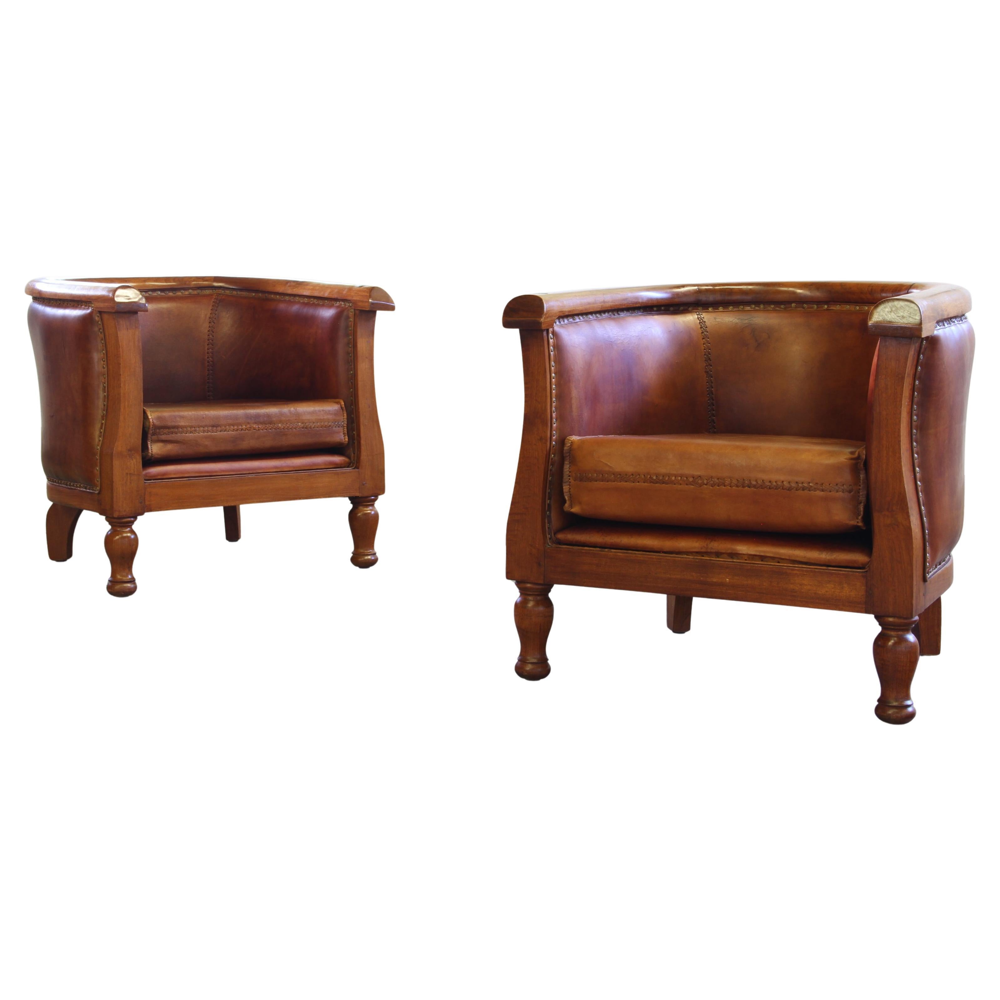 Paire vintage de chaises Club en cuir du début du 20e siècle, Danish Modern Lounge