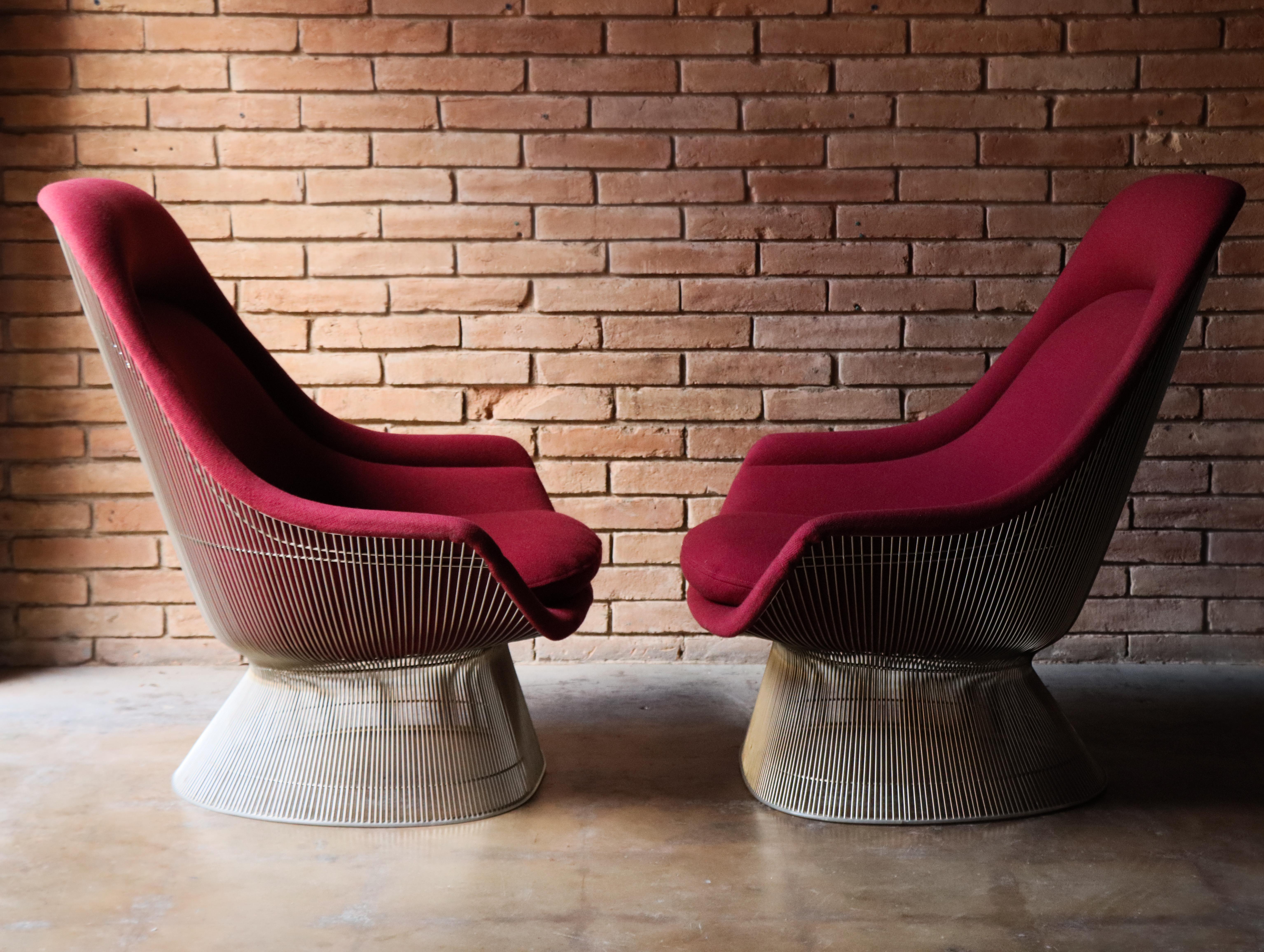 Hand-Crafted Vintage Pair of Easy Chairs by Warren Platner, Knoll International, Mid Century For Sale