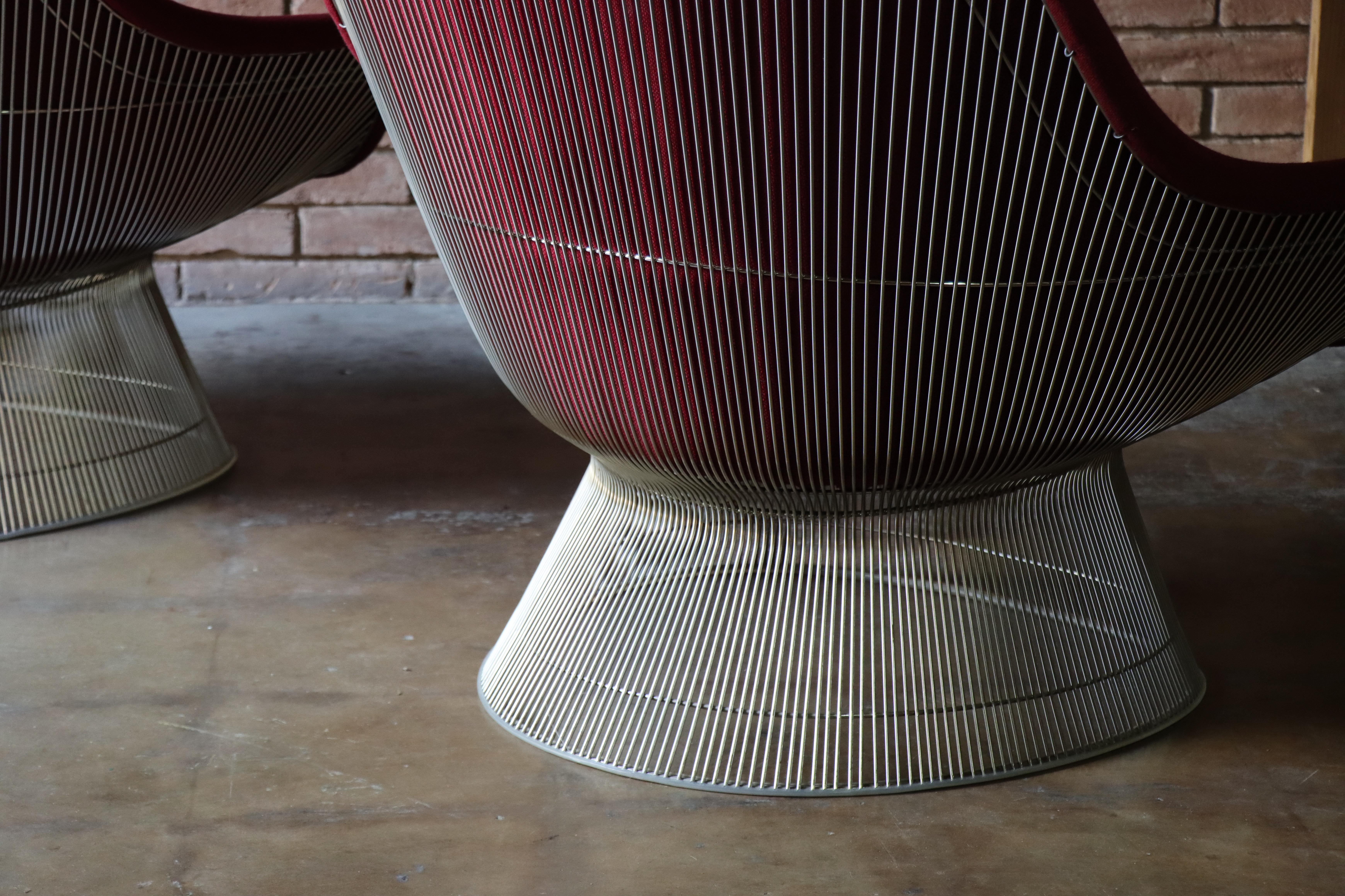 Fabric Vintage Pair of Easy Chairs by Warren Platner, Knoll International, Mid Century For Sale