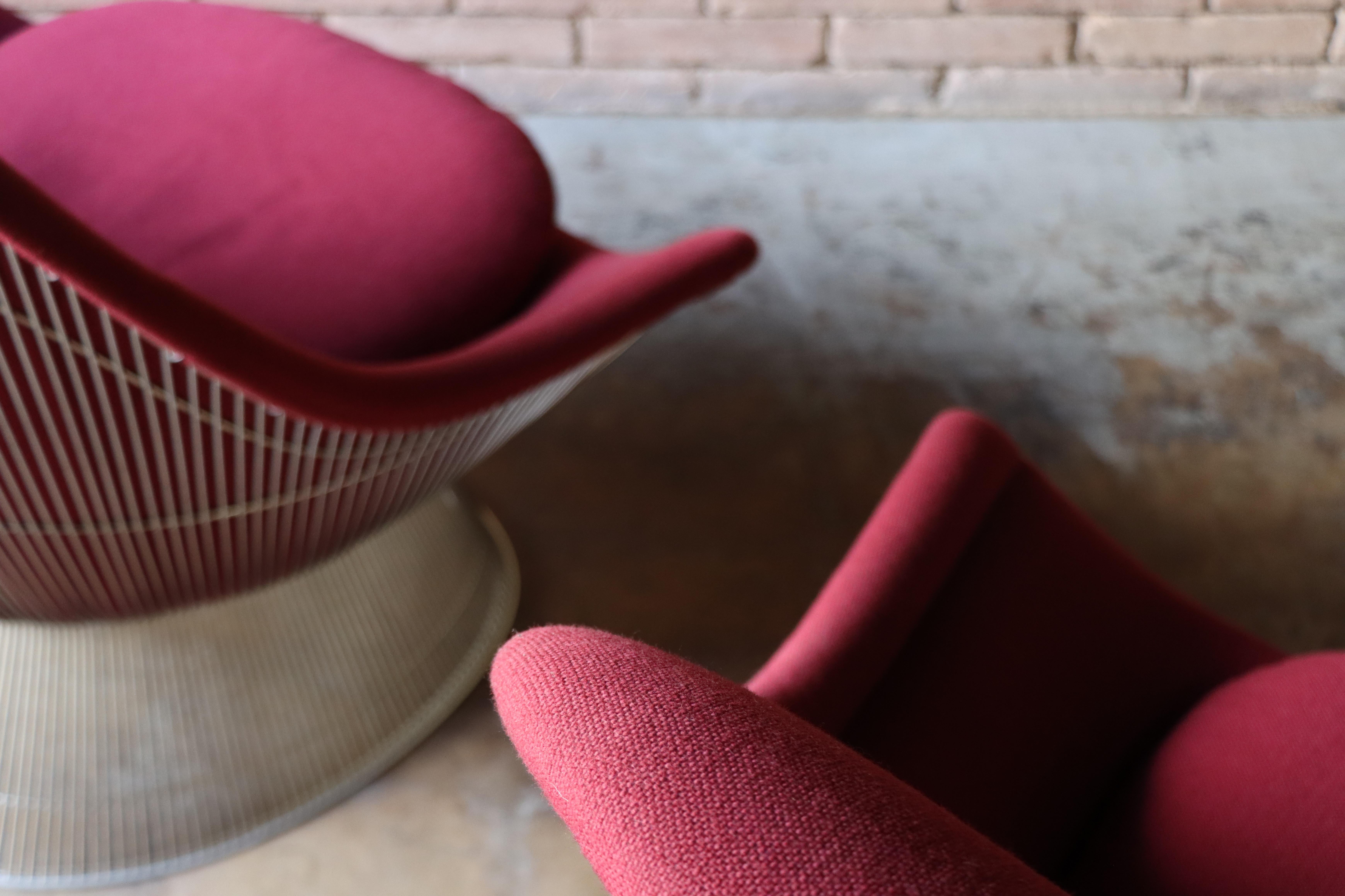 Vintage Pair of Easy Chairs by Warren Platner, Knoll International, Mid Century For Sale 1