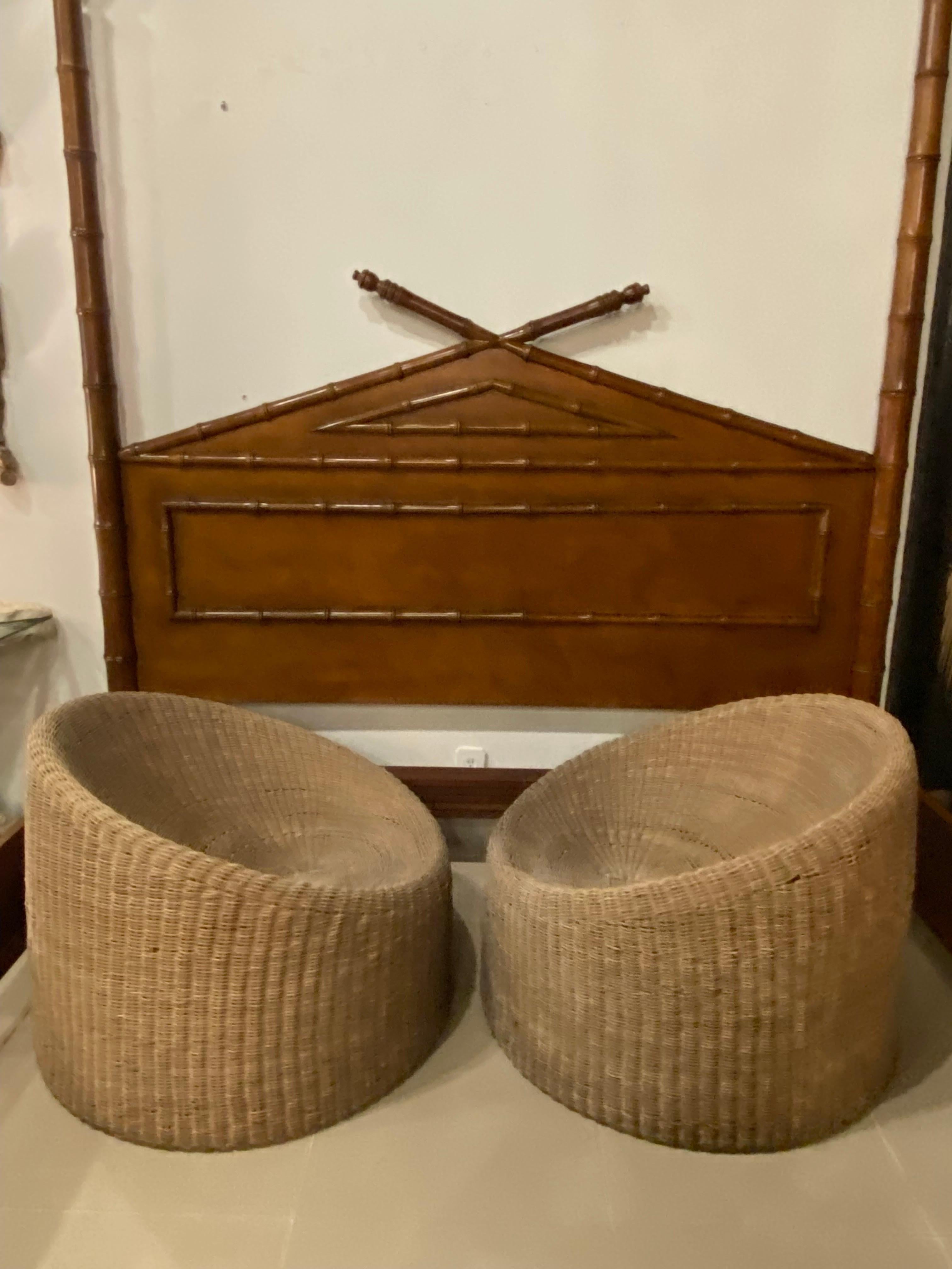 Vintage Pair of Eero Aarnio Wicker Round Lounge Chairs 7