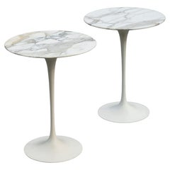 Vintage Pair of Eero Saarinen for Knoll 16" Side or End Tables in Calacatta Gold