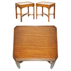 Paire de tables d'appoint vintage de style MAHOGANY THOMAS CHIPPENDALE d'Angleterre