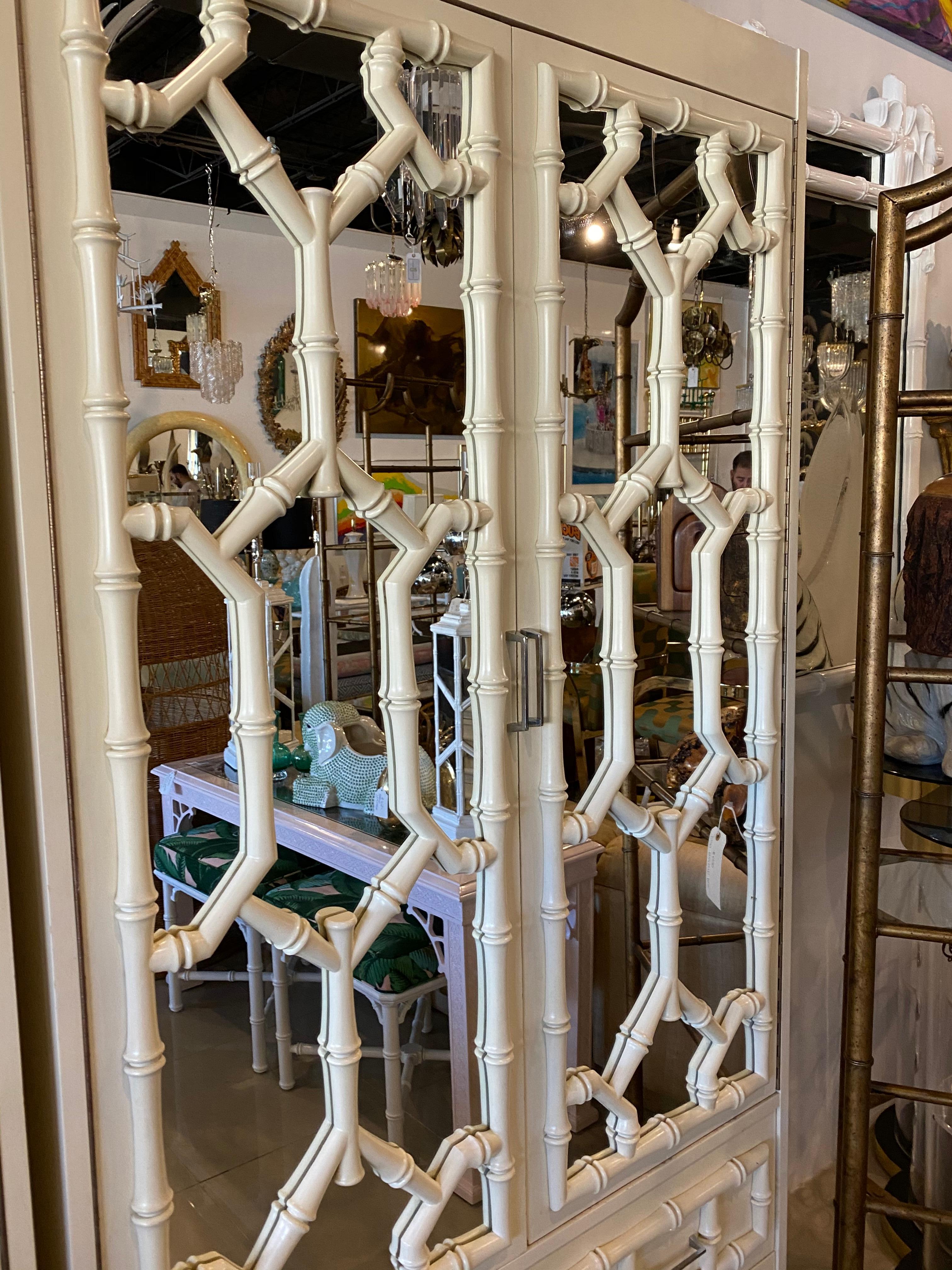 Vintage Pair of Faux Bamboo Chinese Chippendale Mirror Cabinets Shelves Drawers 5
