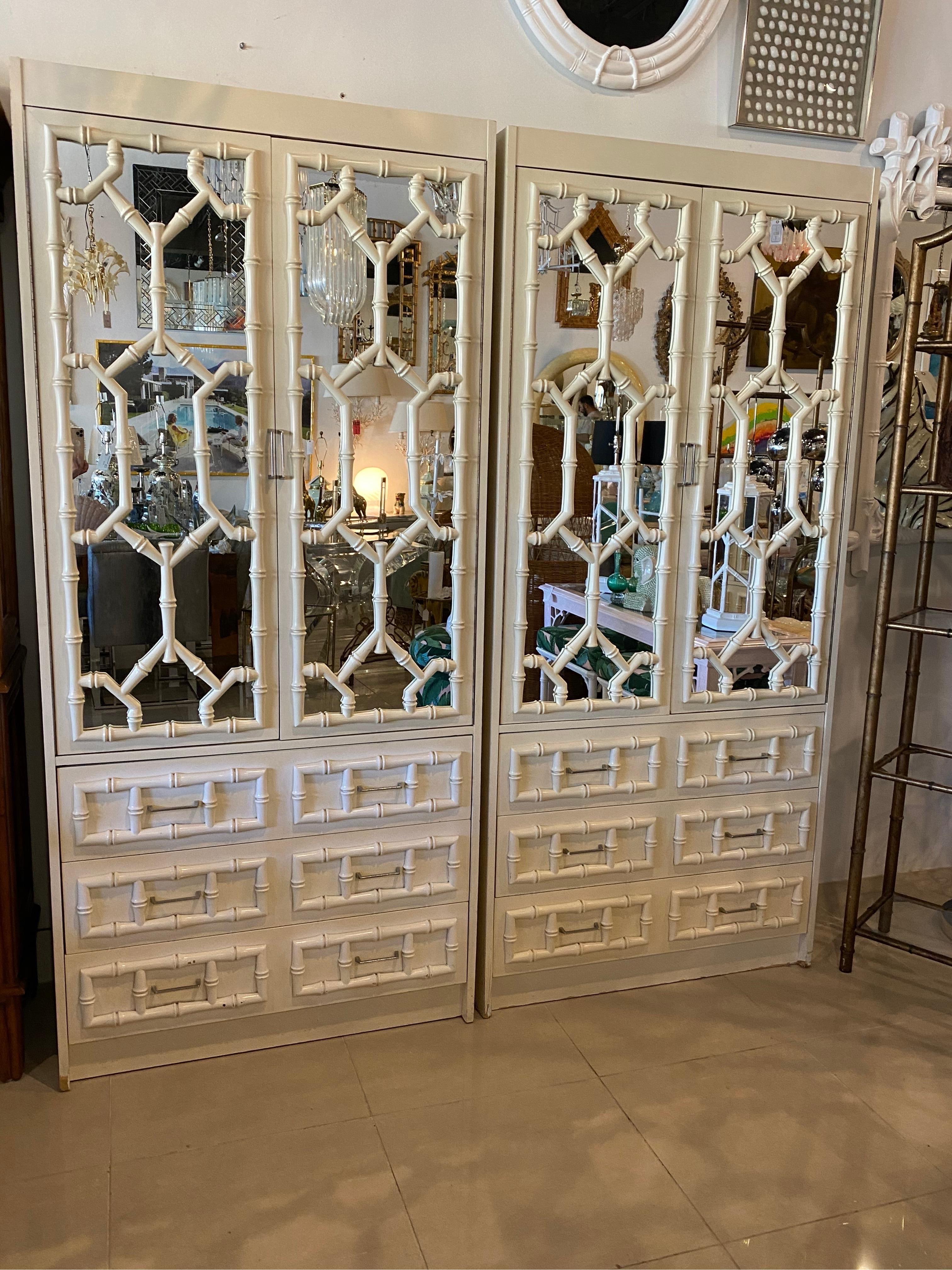 Vintage Pair of Faux Bamboo Chinese Chippendale Mirror Cabinets Shelves Drawers 3