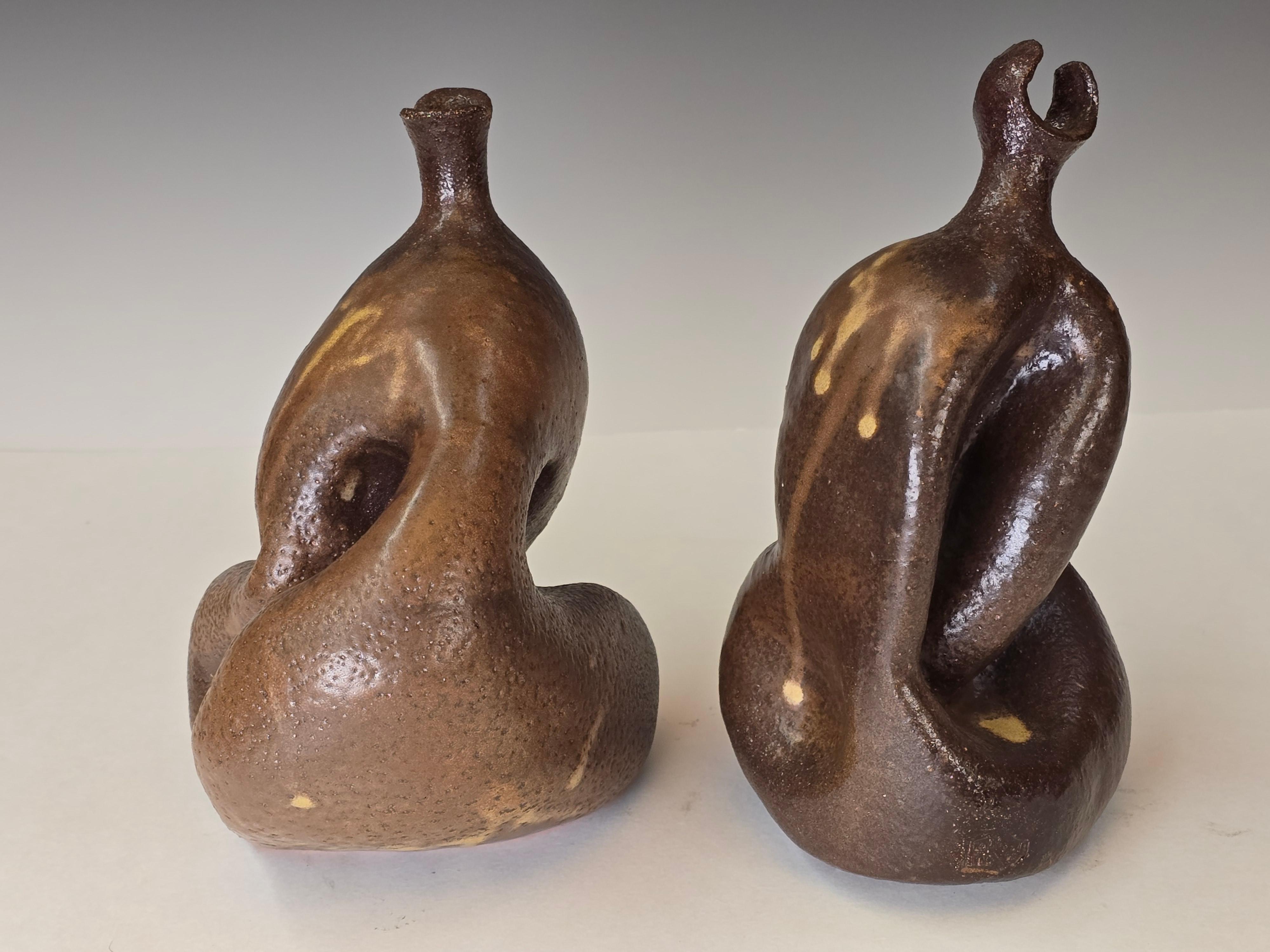 Paire de vases figuratifs abstraits en Studio Pottery en vente 2