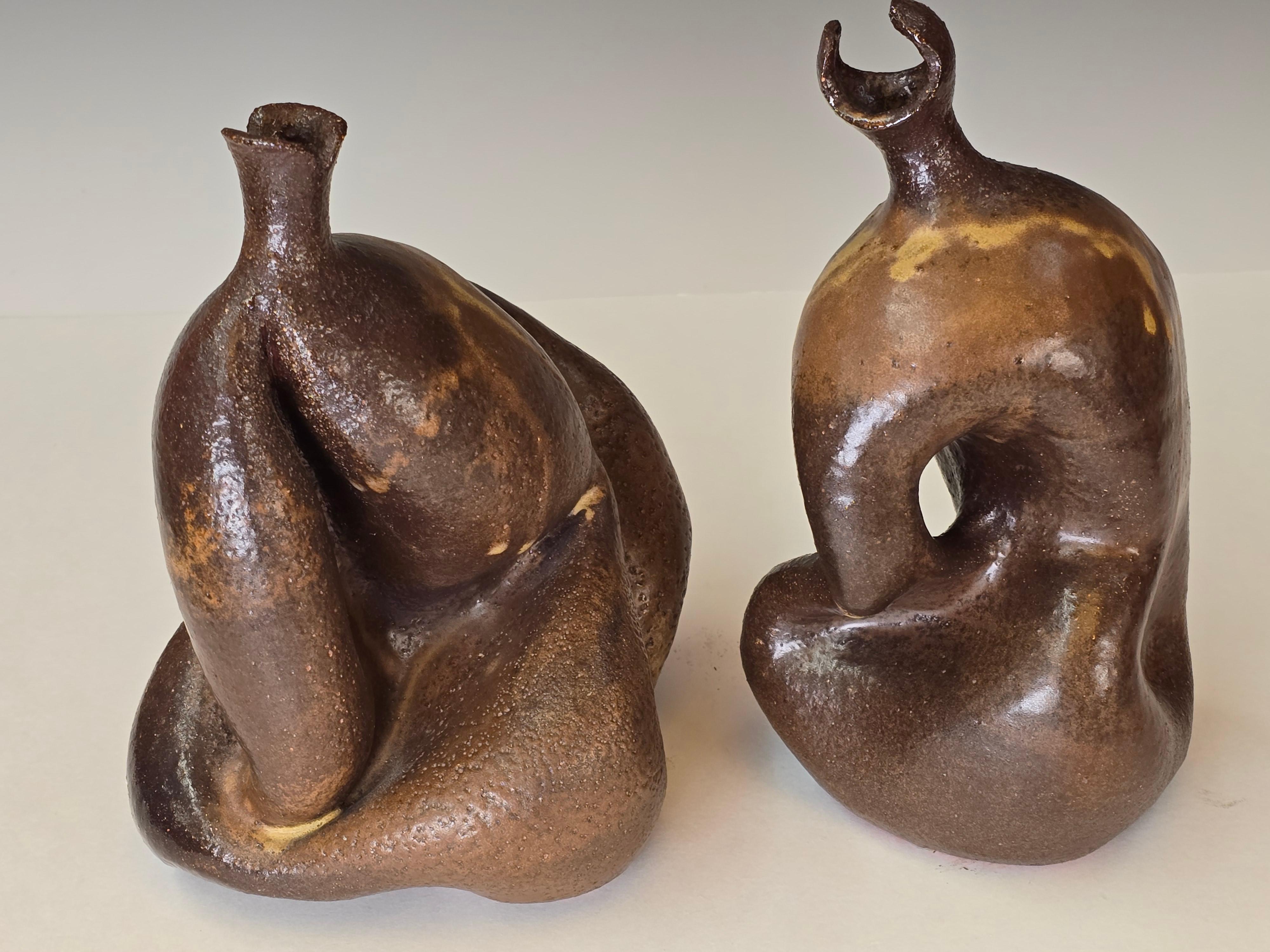 Paire de vases figuratifs abstraits en Studio Pottery en vente 4