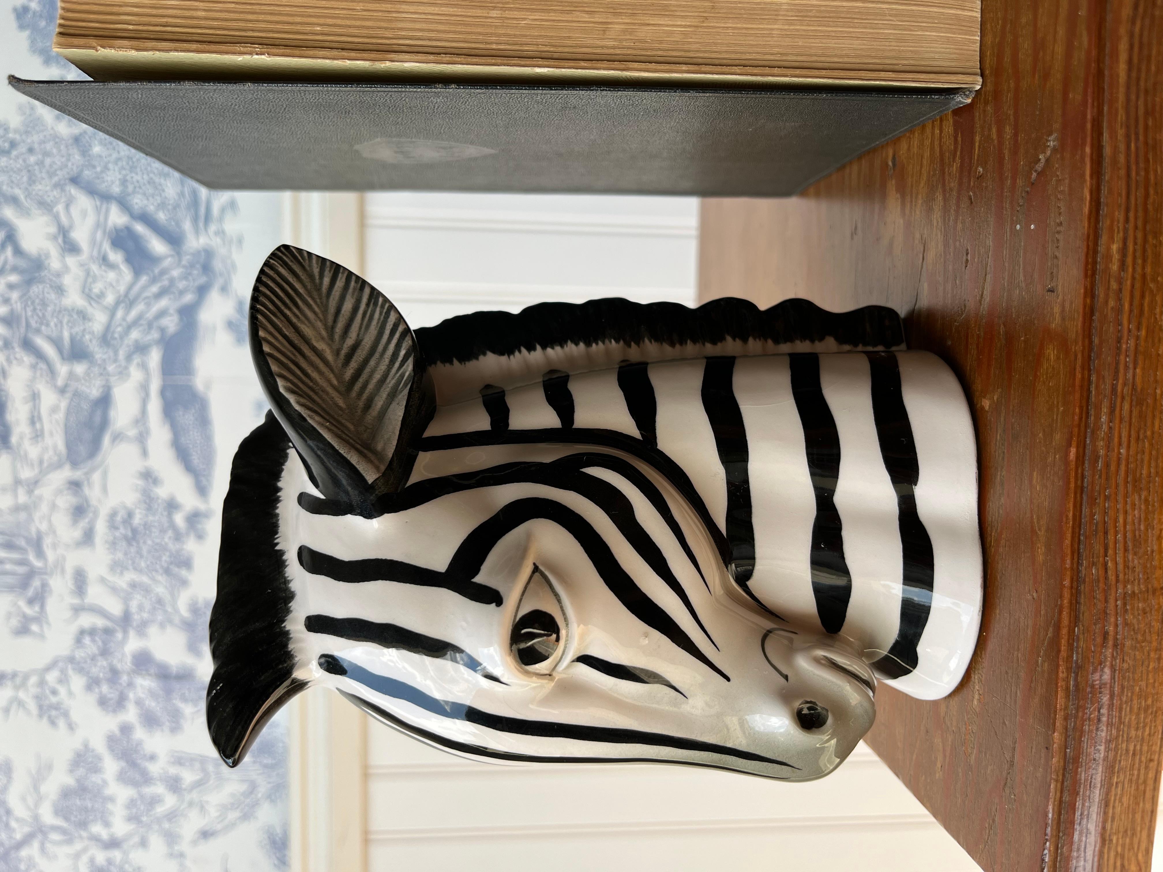 Coppia vintage di fermalibri Zebra in ceramica dipinti a mano di Fitz and Floyd in vendita 4