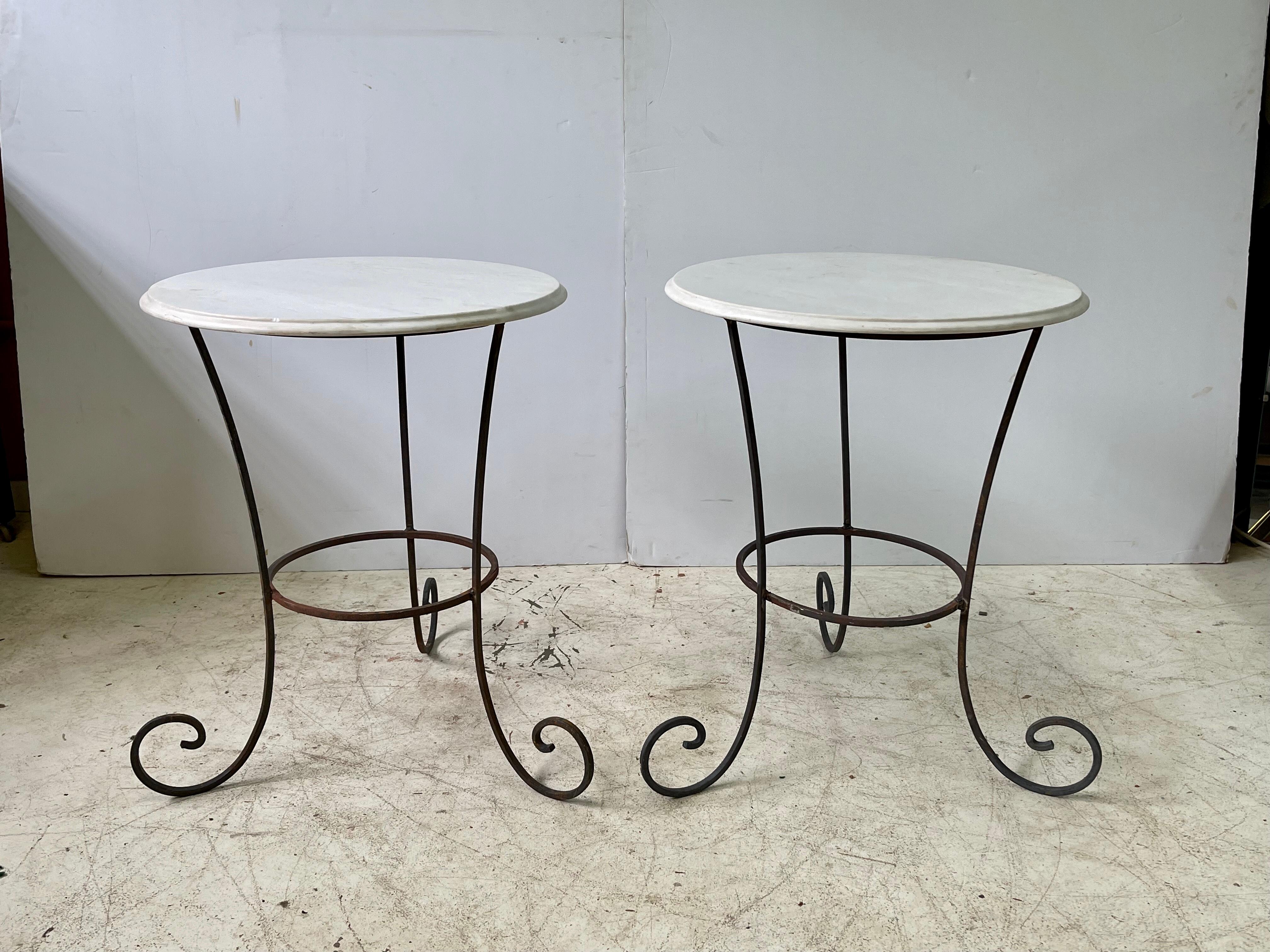 Vintage Pair of French Forged Iron Side Tables with White Marble Tops In Good Condition In Atlanta, GA