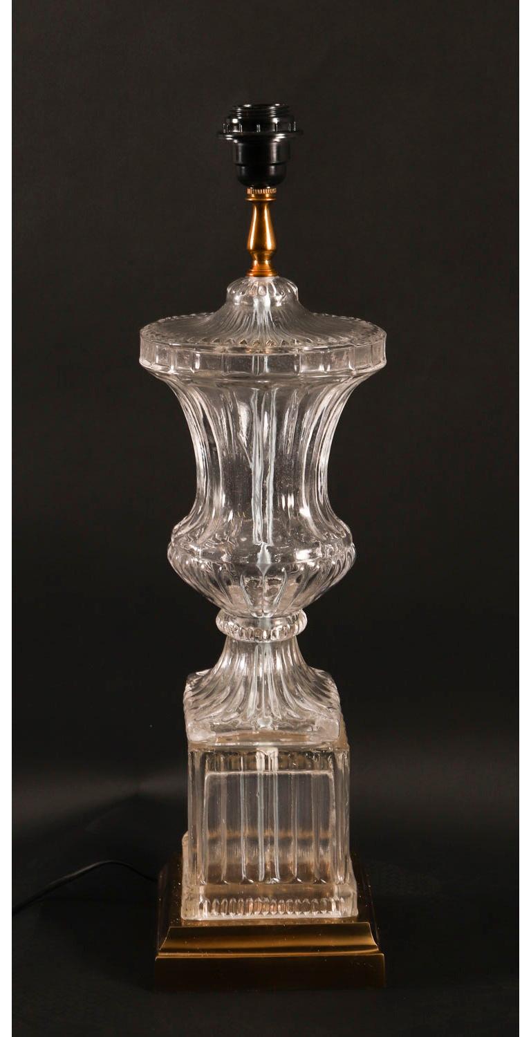 Vintage Pair of French Glass & Ormolu Table Lamps 20th Century In condizioni buone in vendita a London, GB
