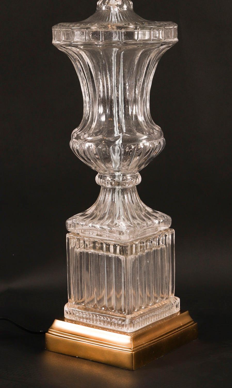 XX secolo Vintage Pair of French Glass & Ormolu Table Lamps 20th Century in vendita