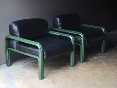 Vintage Pair of Gae Aulenti for Knoll Lounge Chairs, Green Frames Black Leather