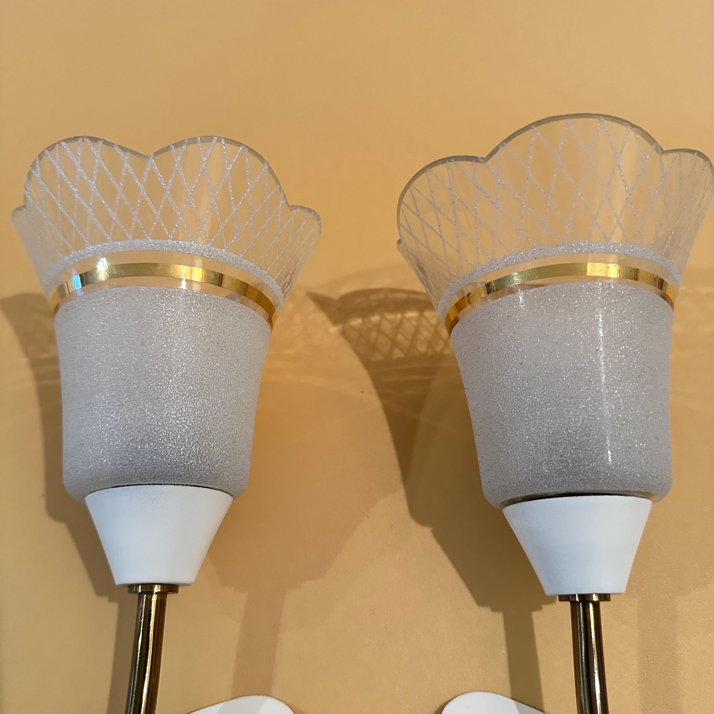 Vintage Pair of Glass, Brass and White Sconces with Scalloped Glass Shades 2