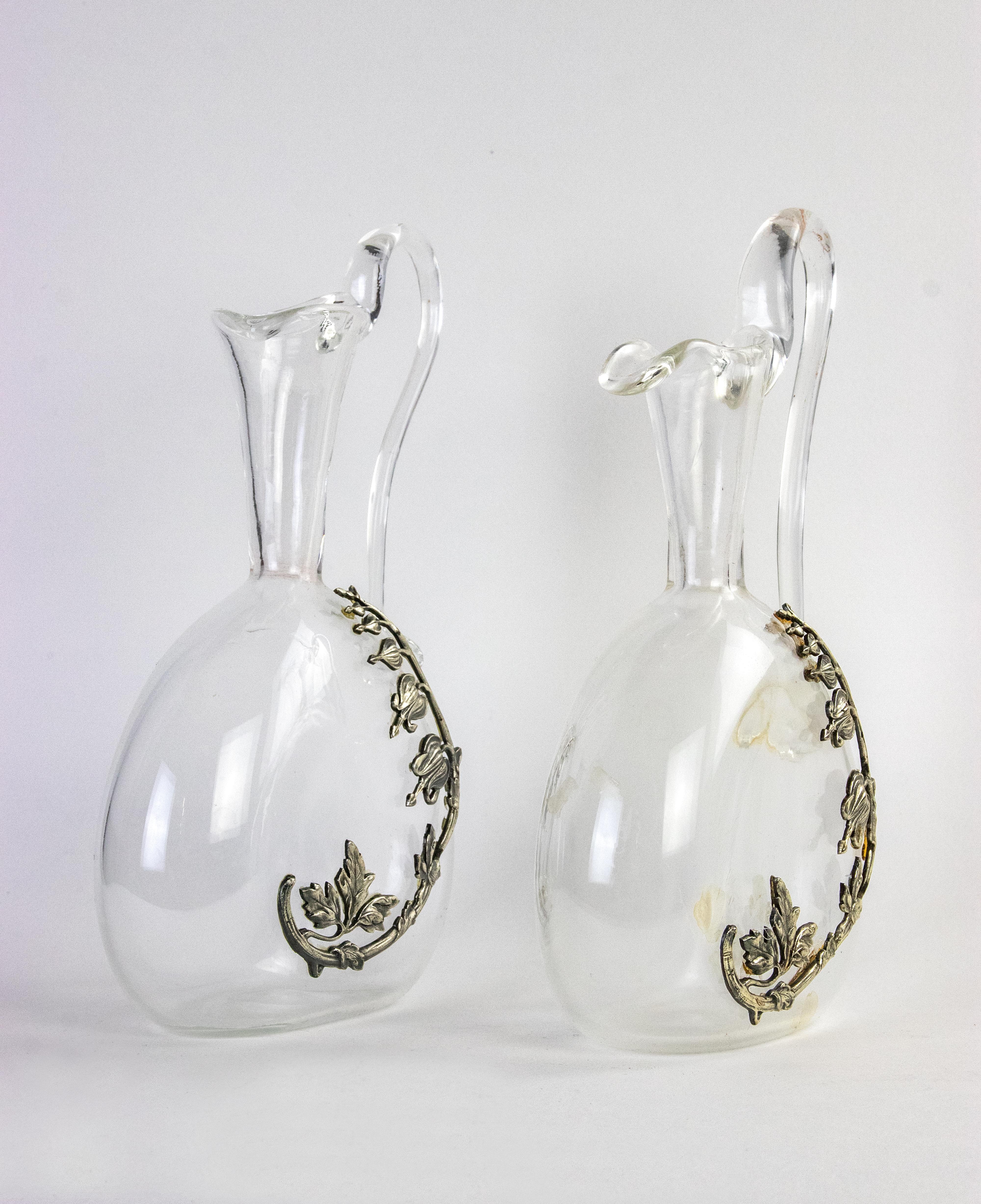  Vintage Pair of Glass Jugs with Silver Decorations, Italy 1970s In Good Condition For Sale In Roma, IT